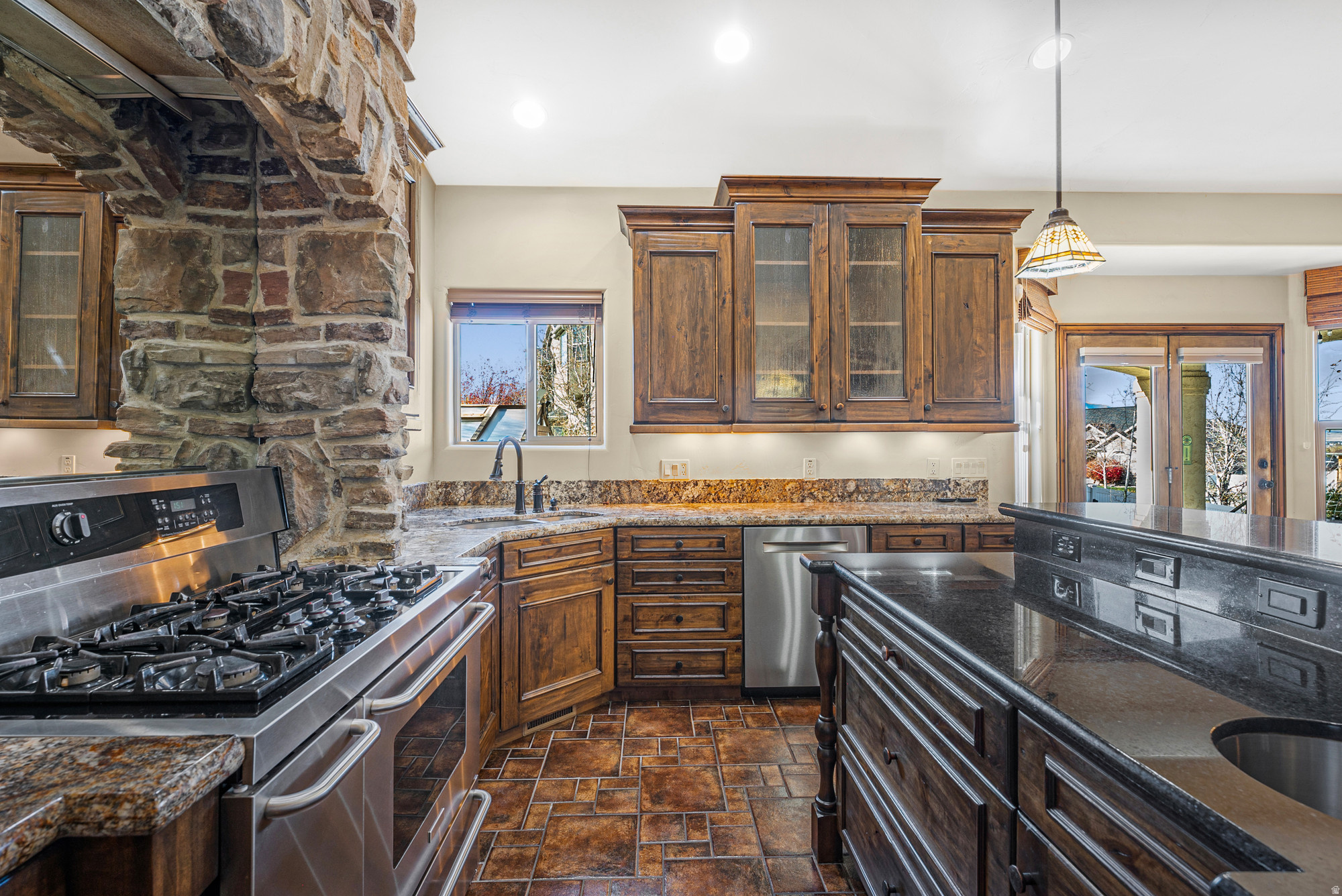 Herriman, Utah, 84096, United States, 3 Bedrooms Bedrooms, ,5 BathroomsBathrooms,Residential,For Sale,1991889