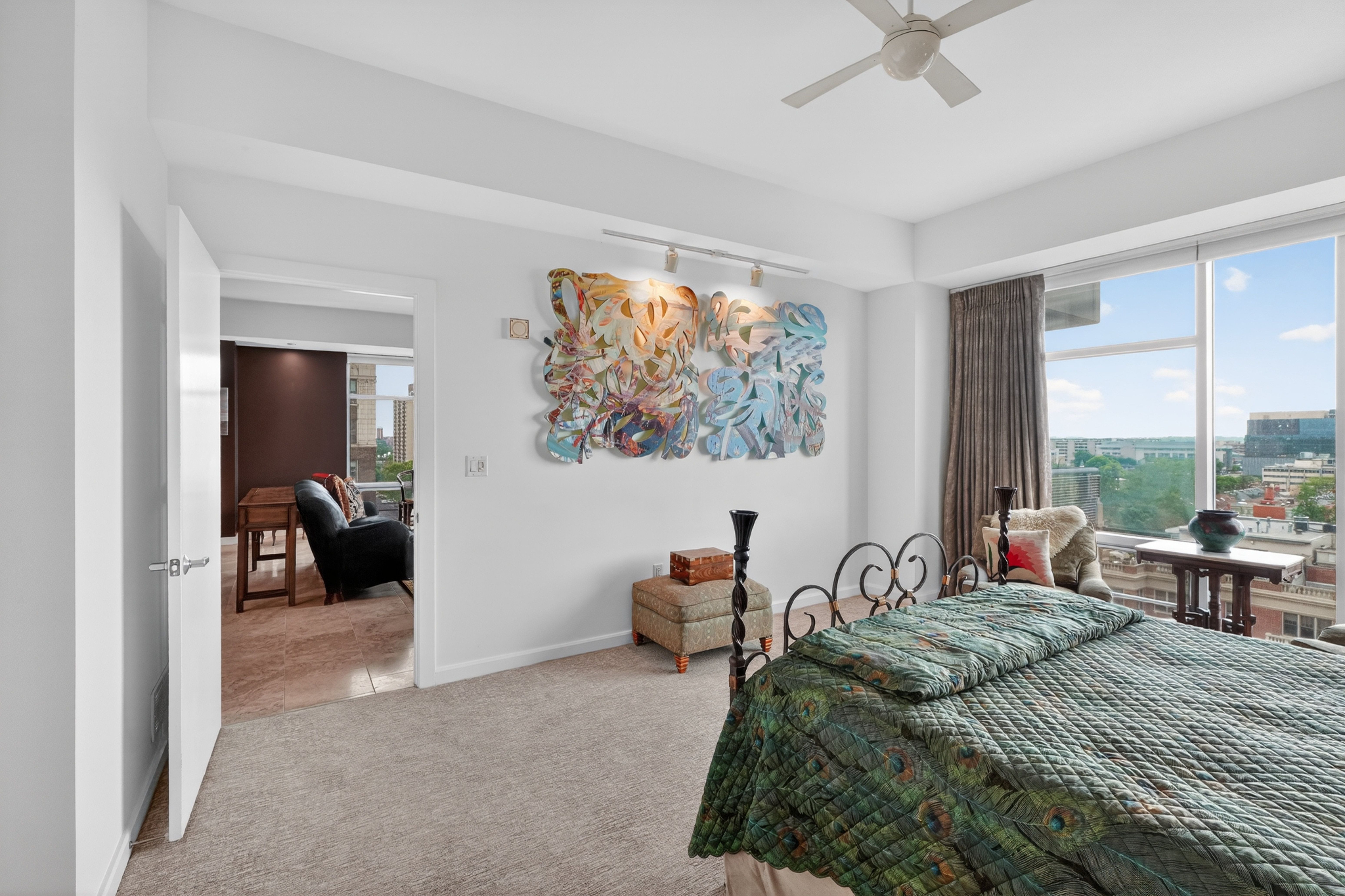  Luxury Sky-High Living in the Heart of Central West End - 物件實景