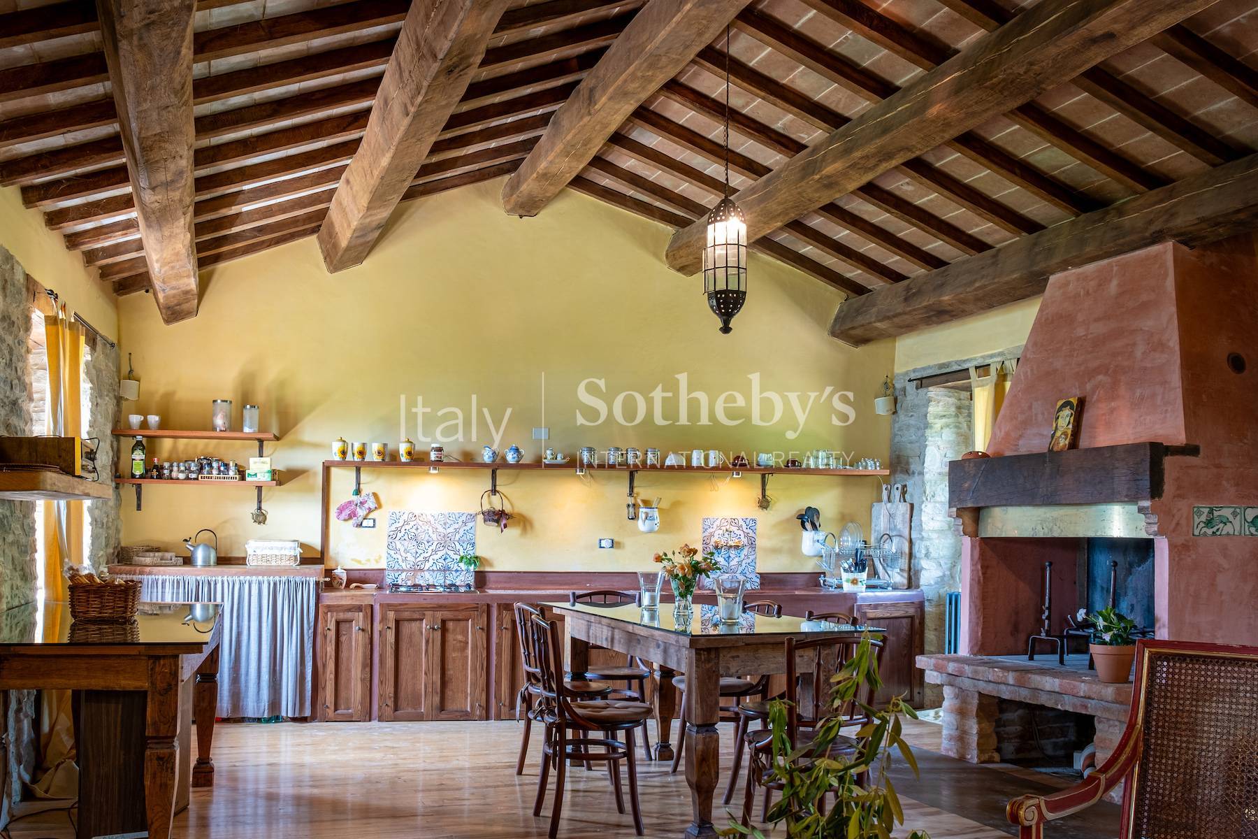  Stunning lake view historic renovated farmhouse with pool - 物件實景