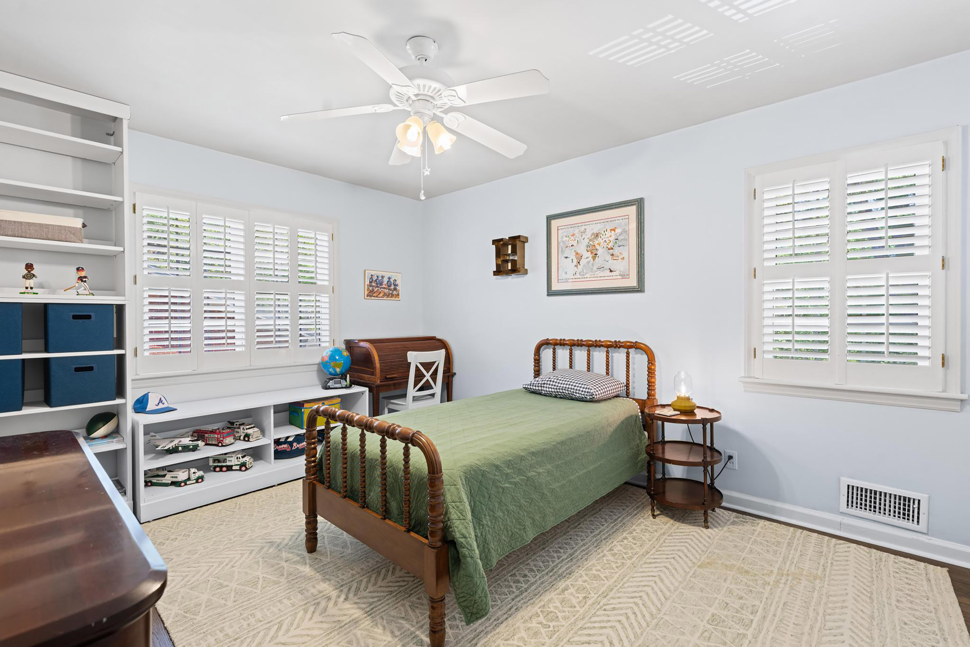  Lovely Ranch Home with Striking Curb Appeal and Modern Updates - 物件實景