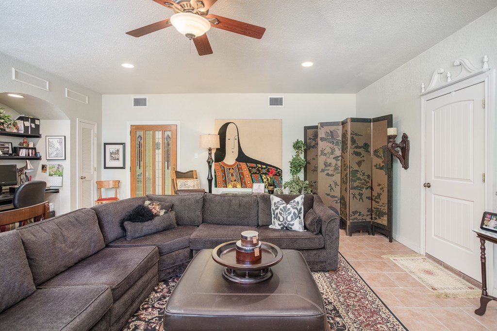 144 Shermans Mill Dr S, Ingram, Texas, 78025, United States, 3 Bedrooms Bedrooms, ,4 BathroomsBathrooms,Residential,For Sale,144 Shermans Mill Dr S,1290118