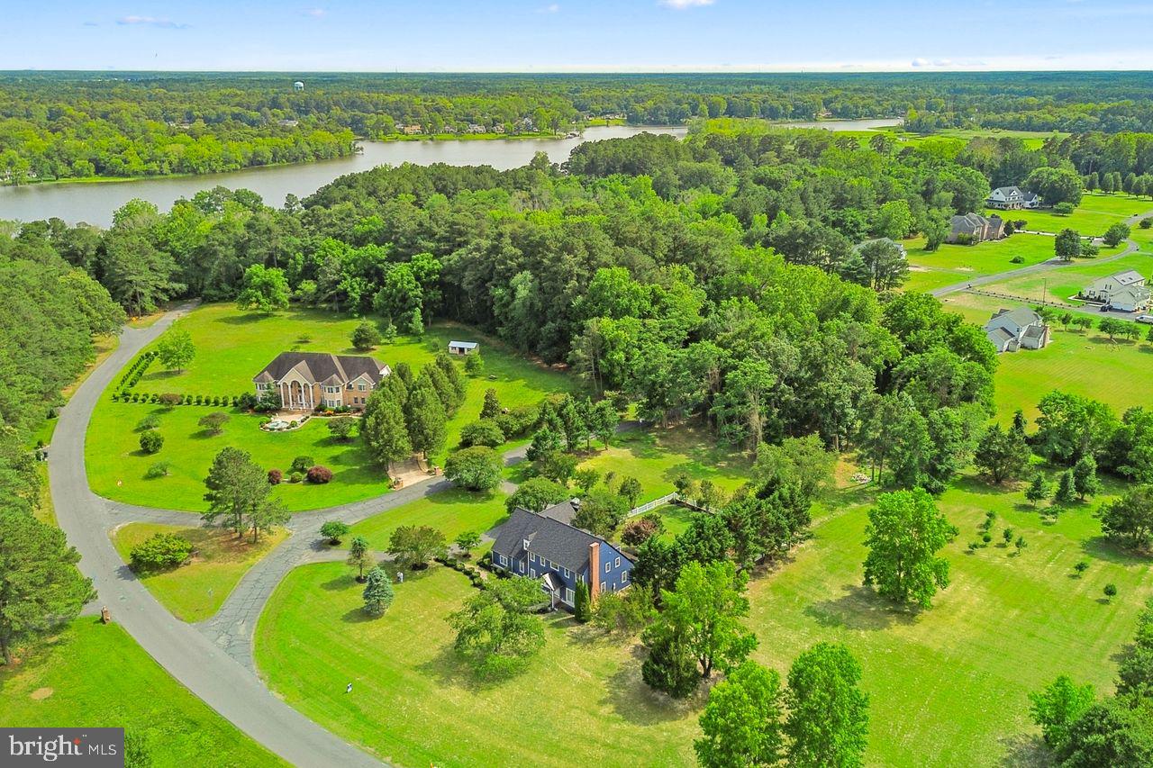 Salisbury, Maryland, 21801, United States, 8 Bedrooms Bedrooms, ,4 BathroomsBathrooms,Residential,For Sale,1857106