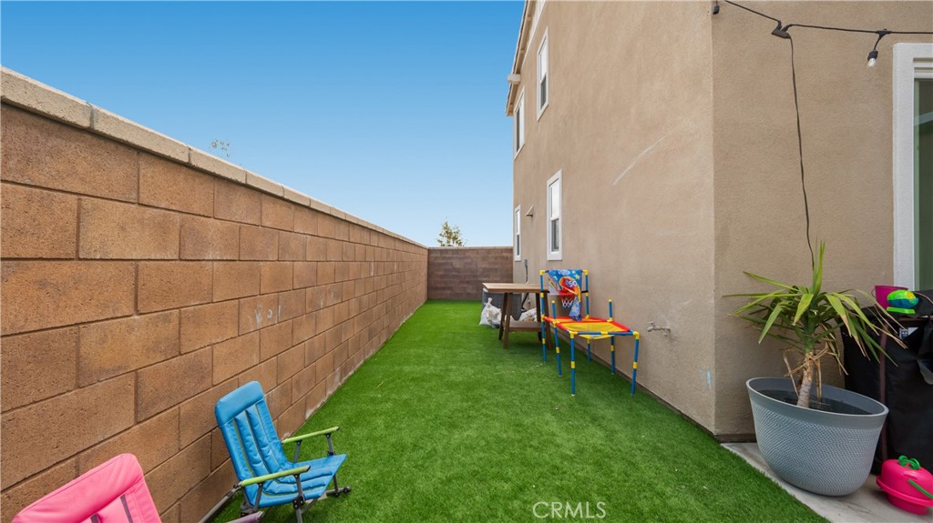 Fontana, California, 92336, United States, 3 Bedrooms Bedrooms, ,3 BathroomsBathrooms,Residential,For Sale,1975846