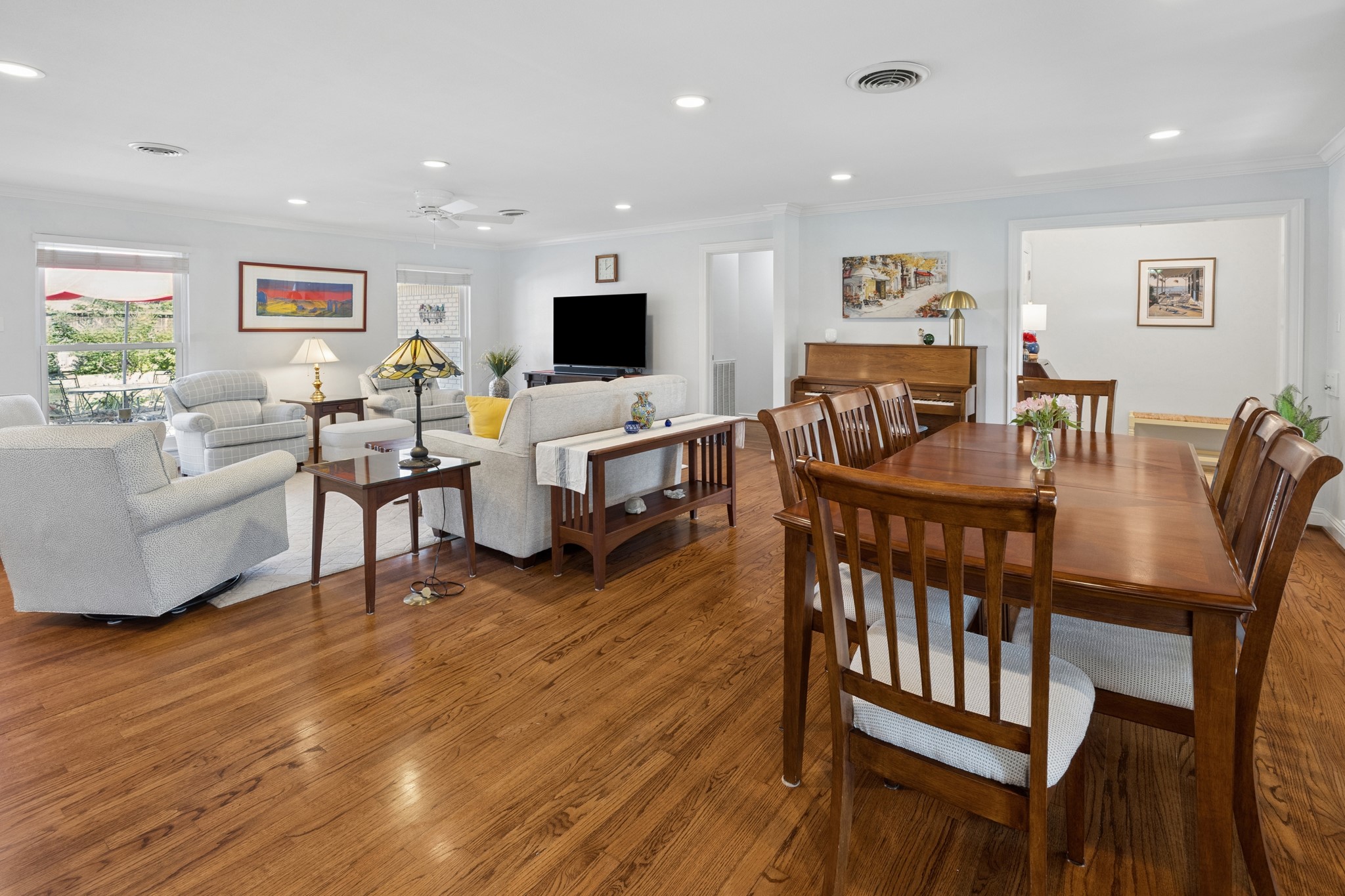  4318 Stillbrooke Drive - 物件實景