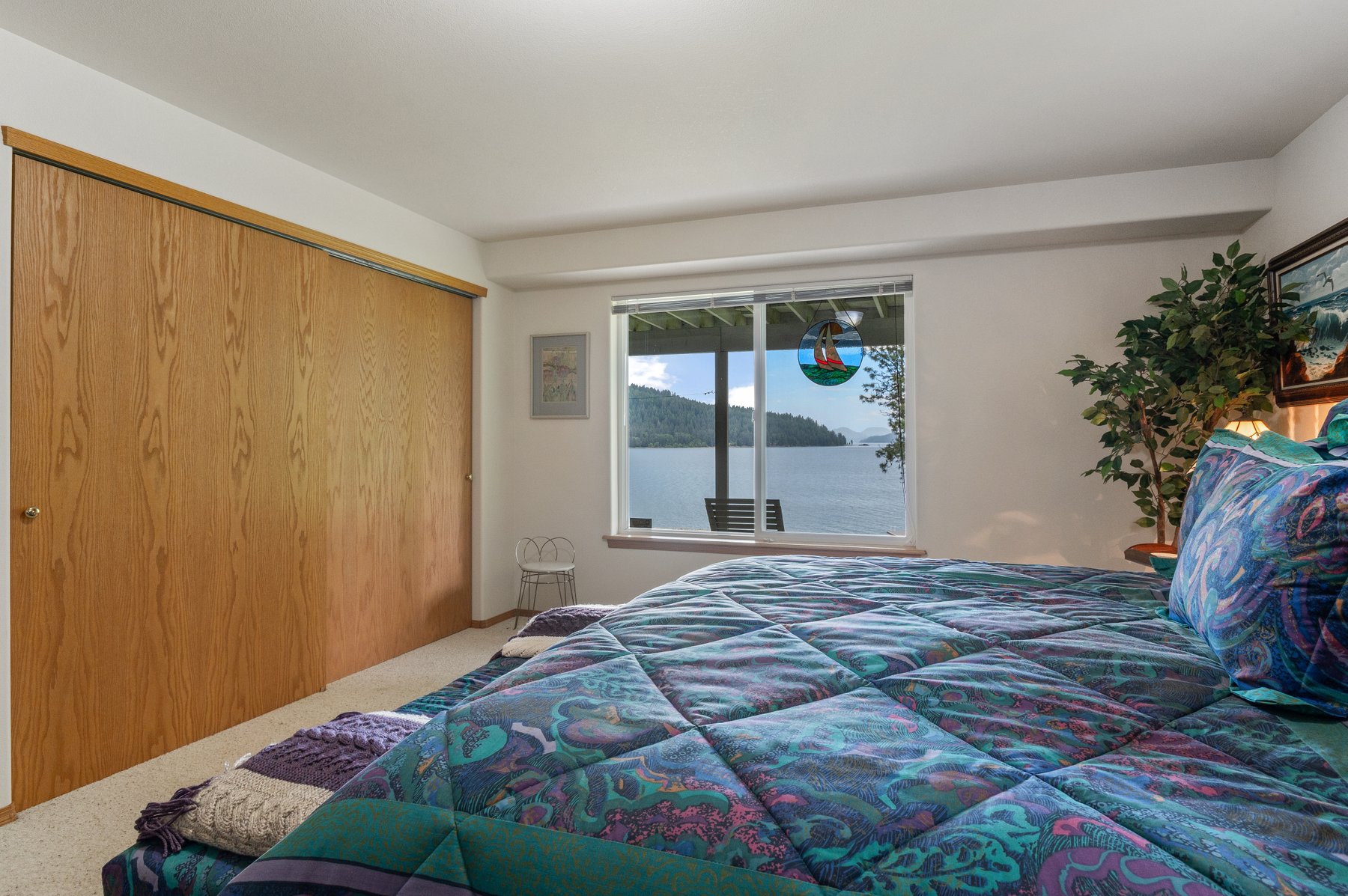 Sandpoint, Idaho, 83864, United States, 4 Bedrooms Bedrooms, ,4 BathroomsBathrooms,Residential,For Sale,1834691