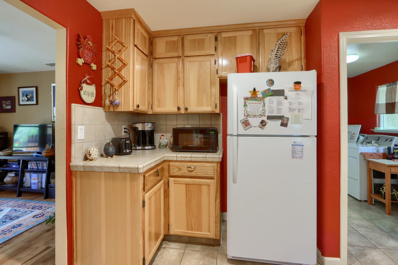 Mariposa, California, 95338, United States, 3 Bedrooms Bedrooms, ,2 BathroomsBathrooms,Residential,For Sale,1974178