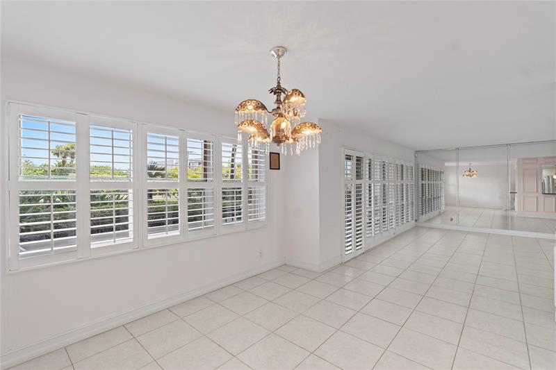 Lauderdale By The Sea, Florida, 33308, United States, 2 Bedrooms Bedrooms, ,2 BathroomsBathrooms,Residential,For Sale,1898422
