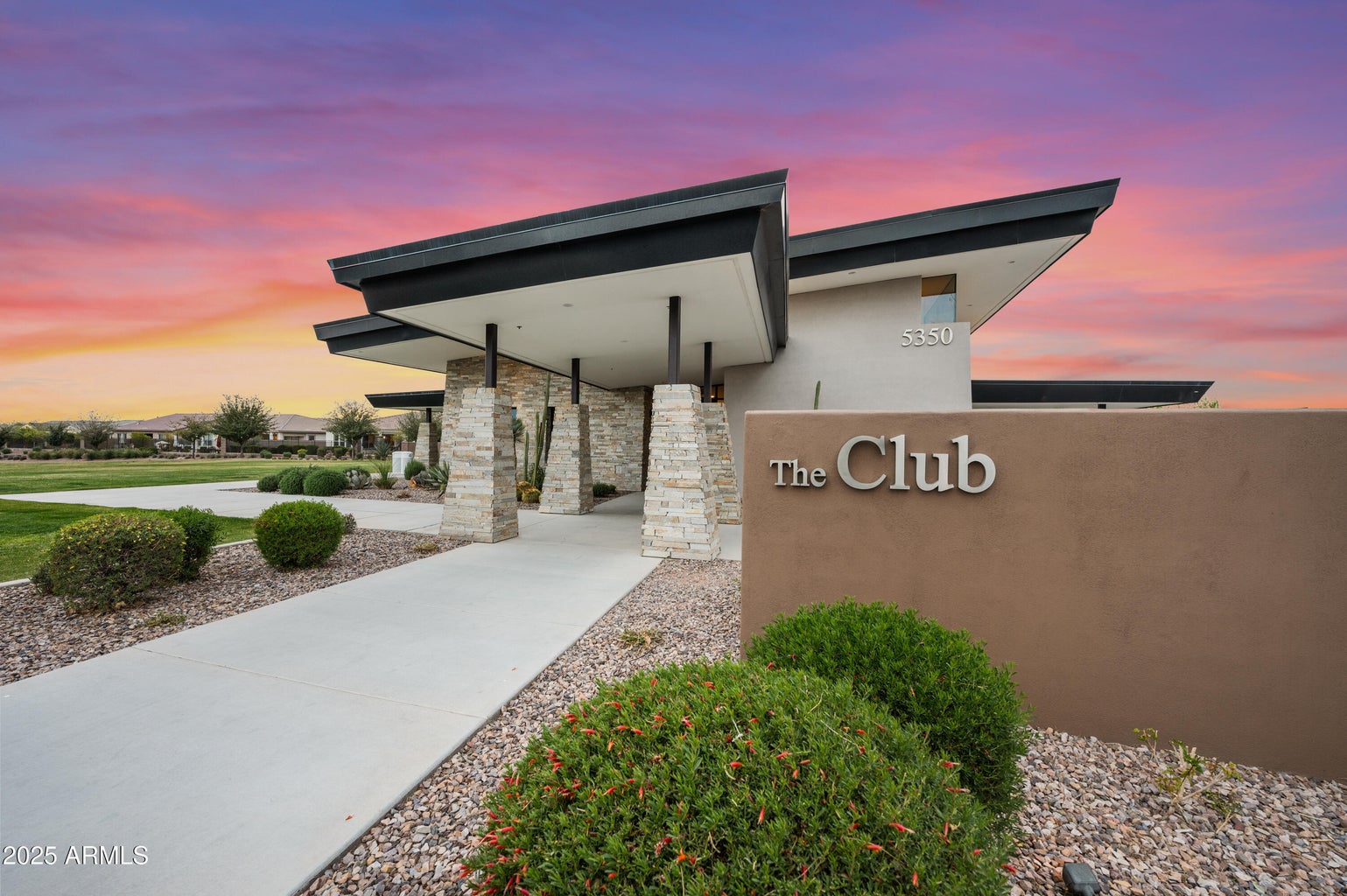 Mesa, Arizona, 85212, United States, 5 Bedrooms Bedrooms, ,5 BathroomsBathrooms,Residential,For Sale,1981050