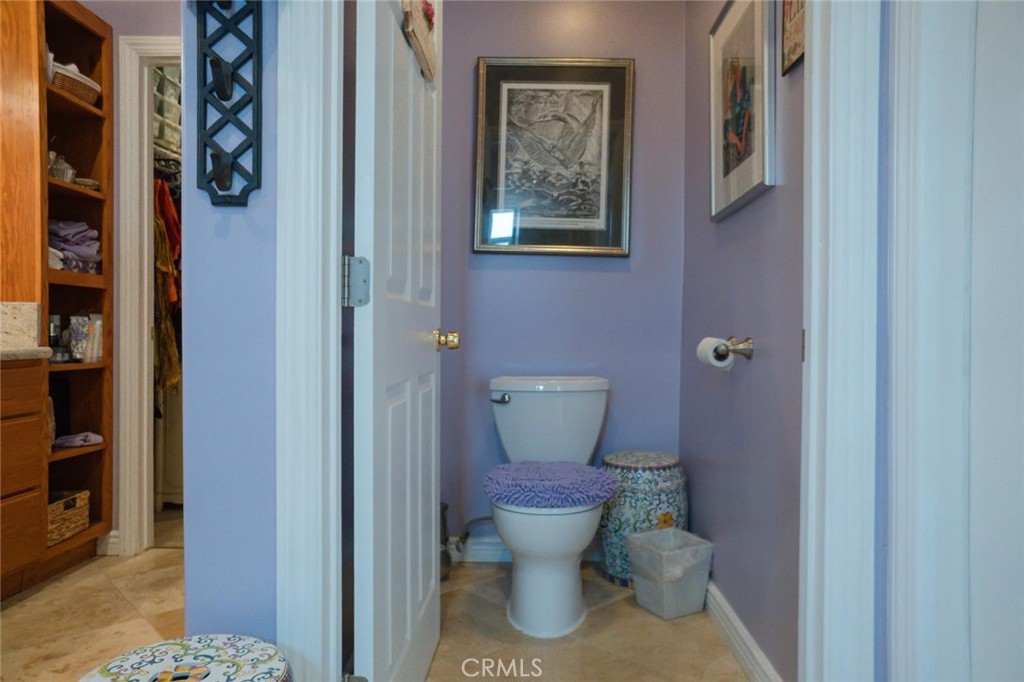 Los Angeles, California, 90008, United States, 3 Bedrooms Bedrooms, ,3 BathroomsBathrooms,Residential,For Sale,1984271