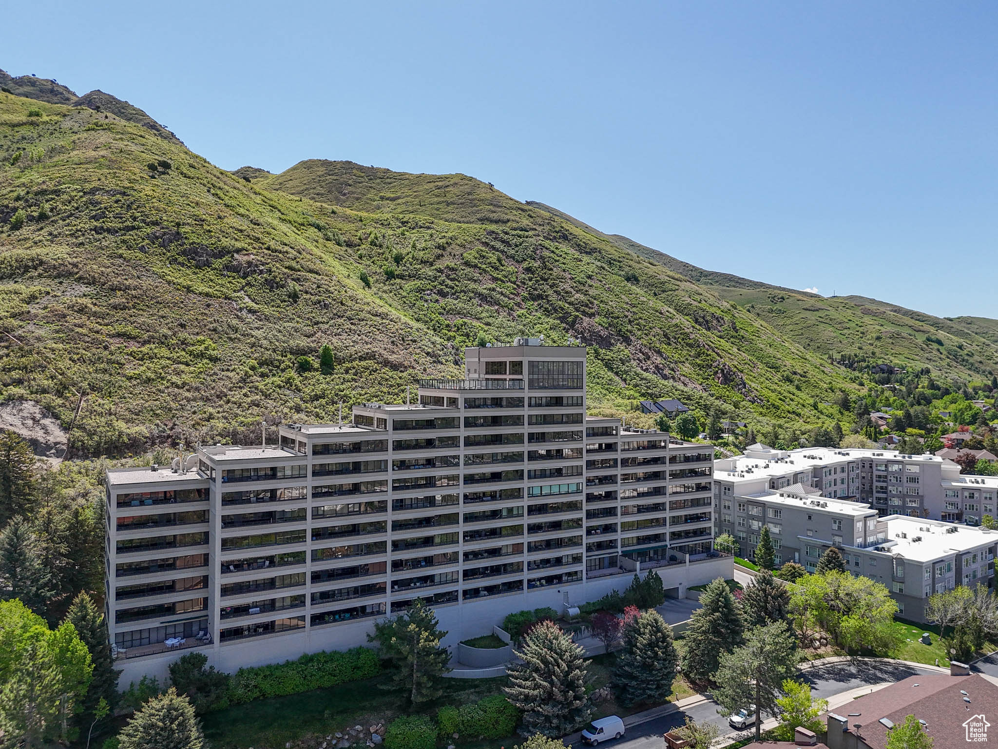 Salt Lake City, Utah, 84108, United States, 2 Bedrooms Bedrooms, ,1 BathroomBathrooms,Residential,For Sale,1805689