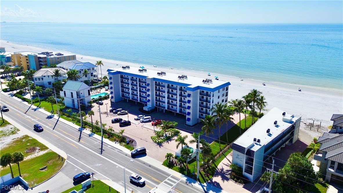 Fort Myers Beach, Florida, 33931, United States, 2 Bedrooms Bedrooms, ,2 BathroomsBathrooms,Residential,For Sale,1987327