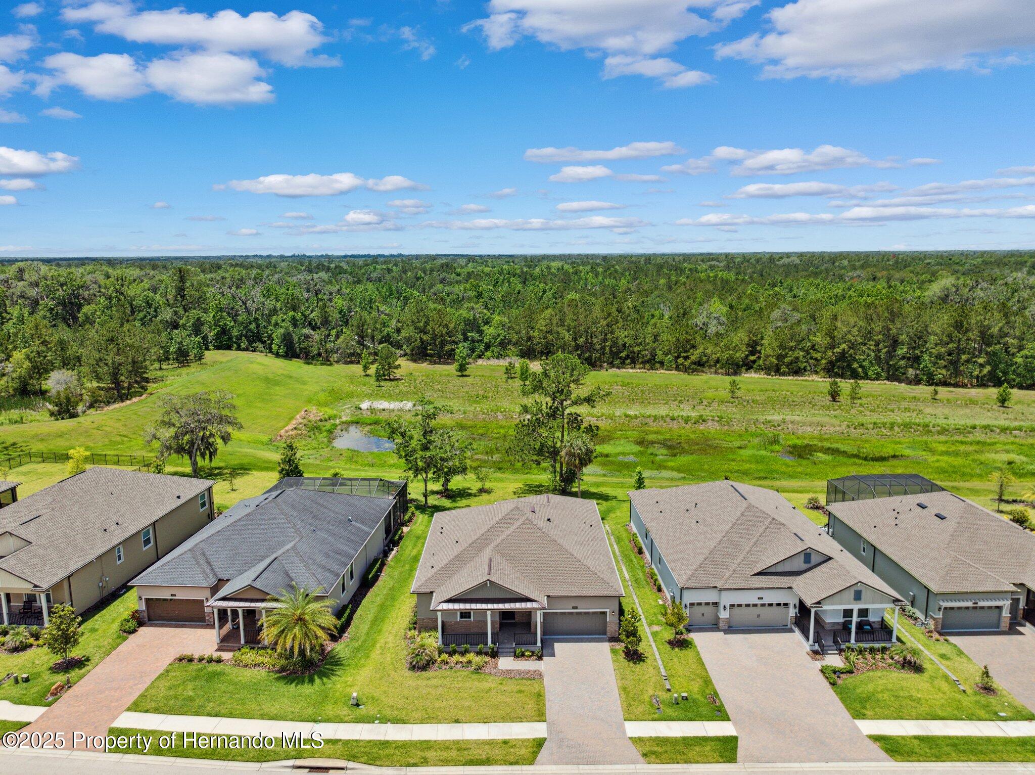 Brooksville, Florida, 34601, United States, 2 Bedrooms Bedrooms, ,3 BathroomsBathrooms,Residential,For Sale,1975908