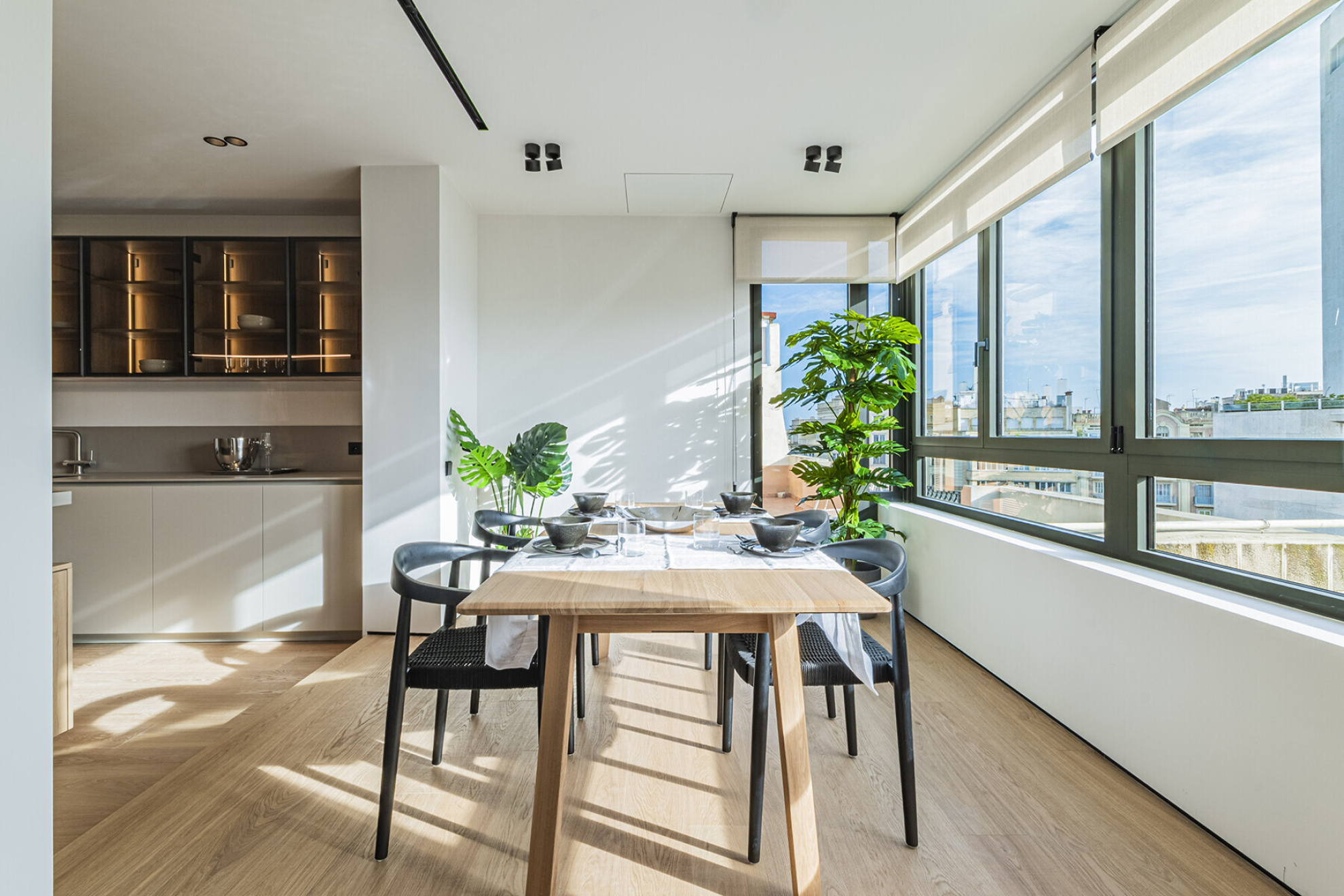  Penthouse with Terrace in Galvany: Exclusivity and Light - 物件實景