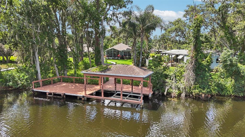 Tavares, Florida, 32778, United States, 2 Bedrooms Bedrooms, ,2 BathroomsBathrooms,Residential,For Sale,1867247