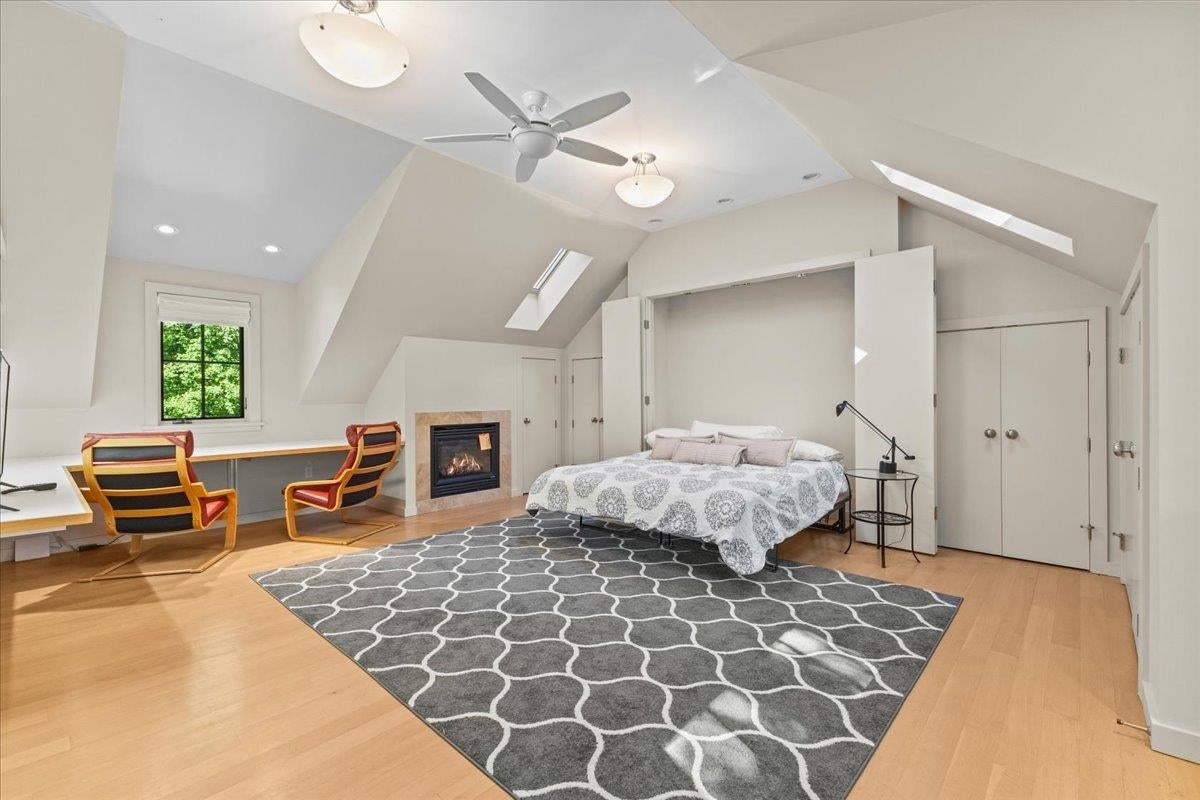 Stowe, Vermont, 05672, United States, 6 Bedrooms Bedrooms, ,3 BathroomsBathrooms,Residential,For Sale,1939476
