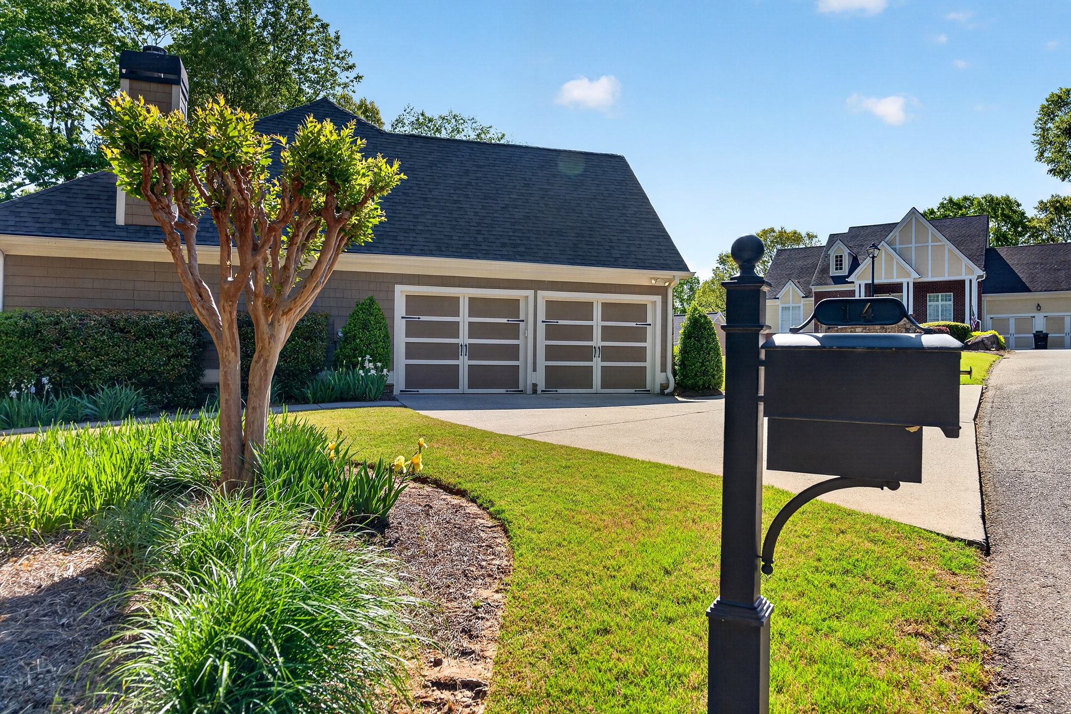  Beautifully Updated Ranch-Style Home in the Prestigious Achasta Golf Community - 物件實景