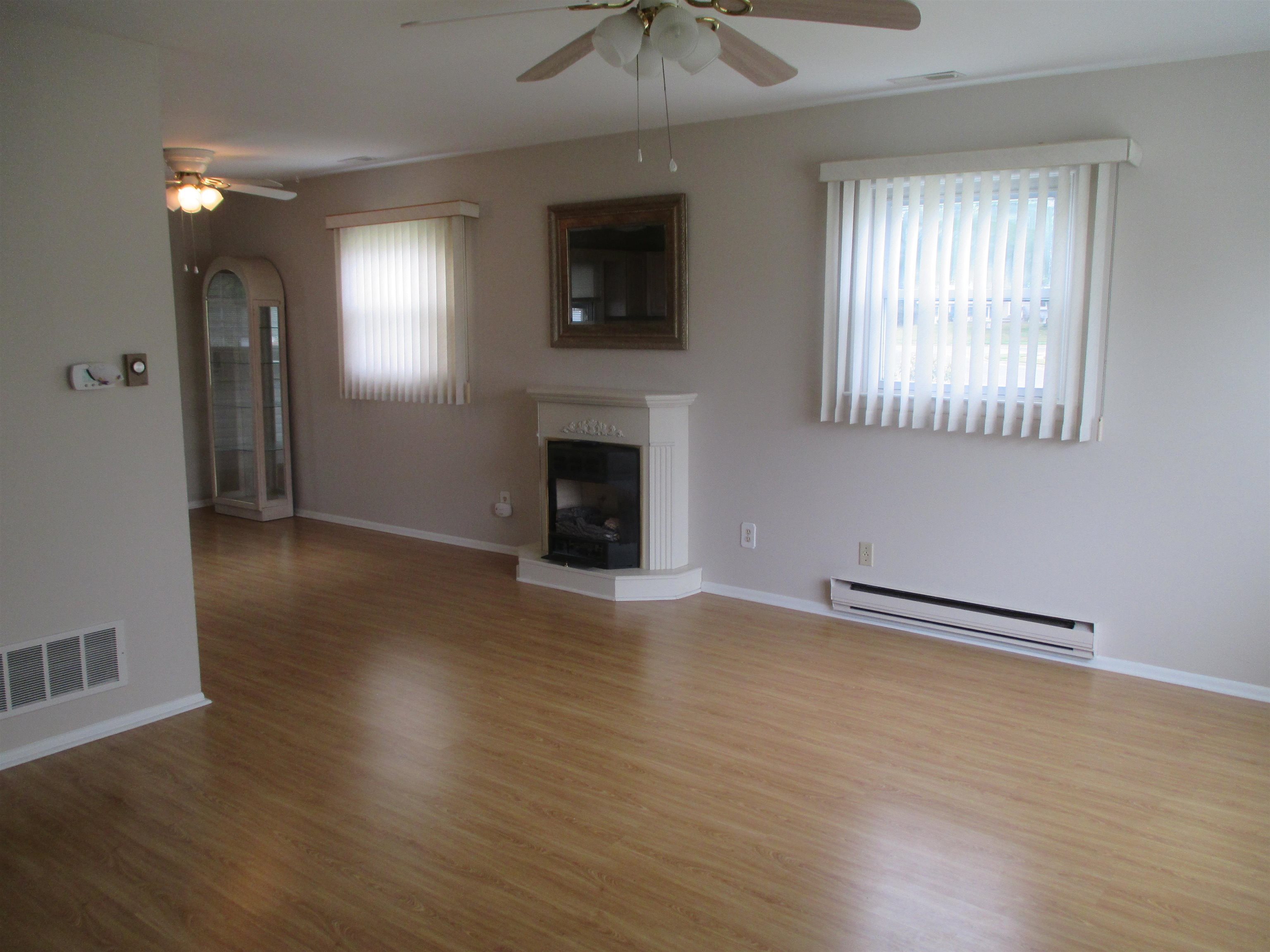North Cape May, New Jersey, 08204, United States, 3 Bedrooms Bedrooms, ,2 BathroomsBathrooms,Residential,For Sale,1871979