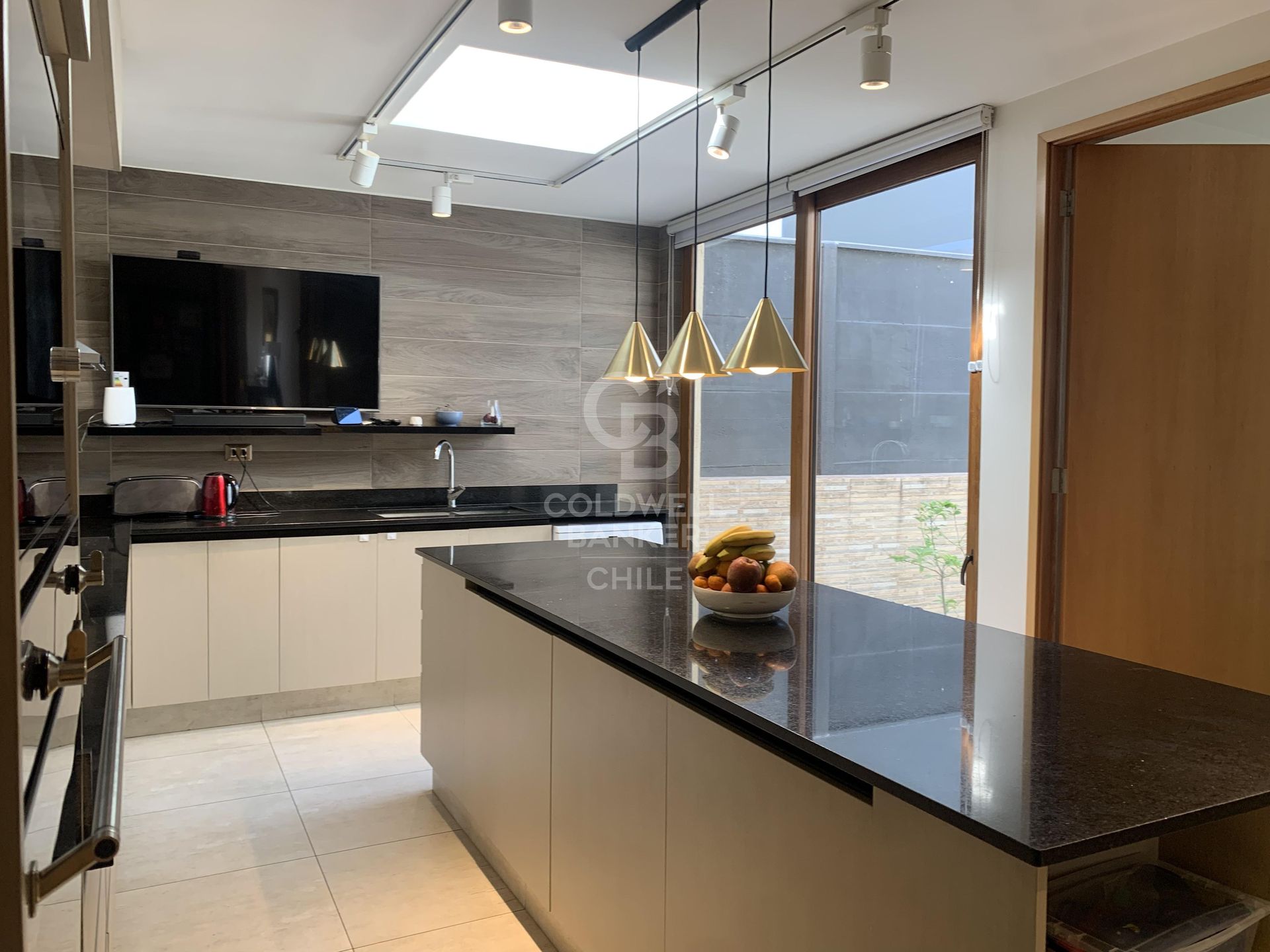 Colina, Chile, 5 Bedrooms Bedrooms, ,4 BathroomsBathrooms,Residential,For Sale,1898262