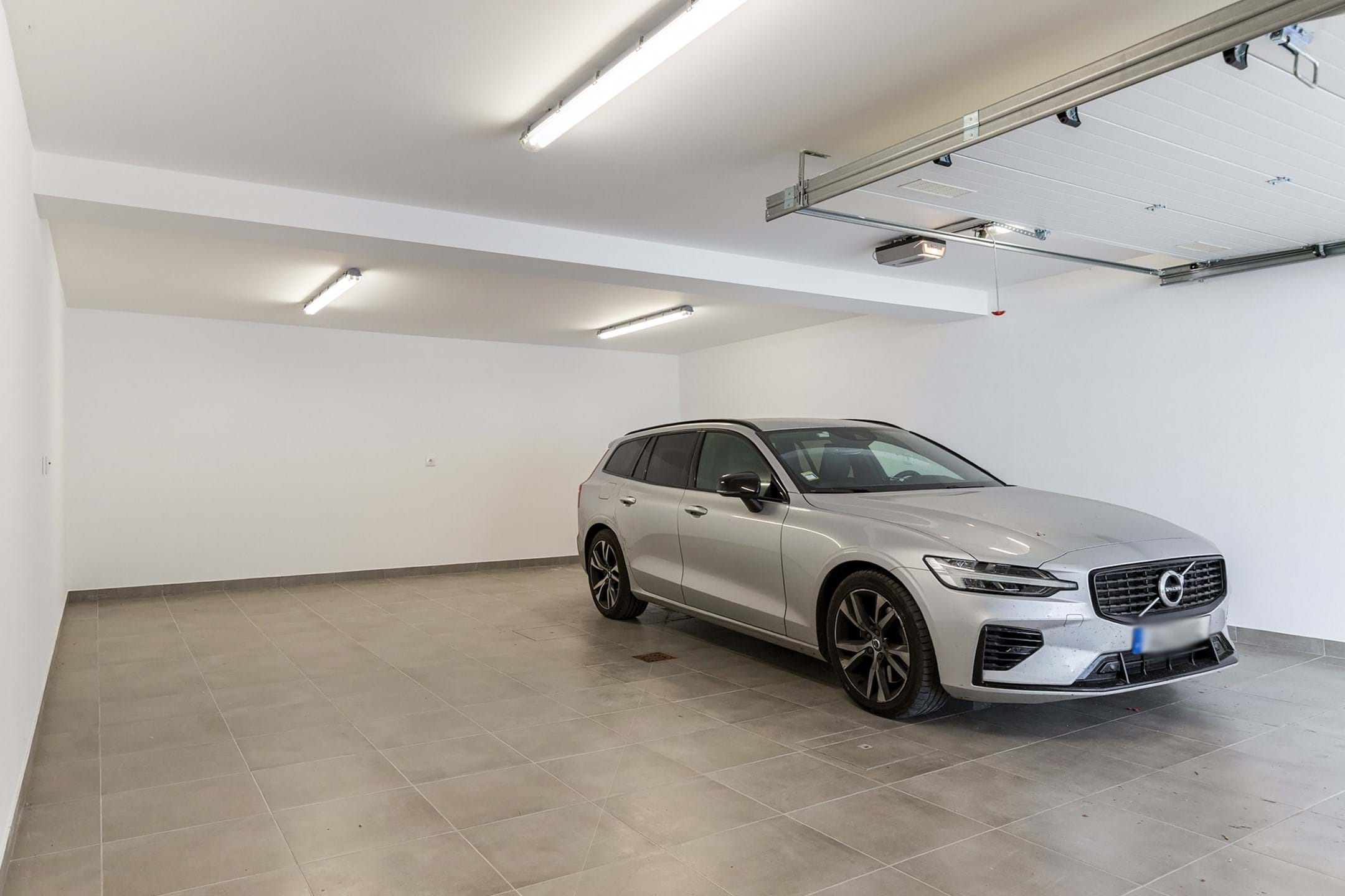 Sintra, Lisbon, 2710-655, PT, 4 Bedrooms Bedrooms, ,3 BathroomsBathrooms,Residential,For Sale,1991918