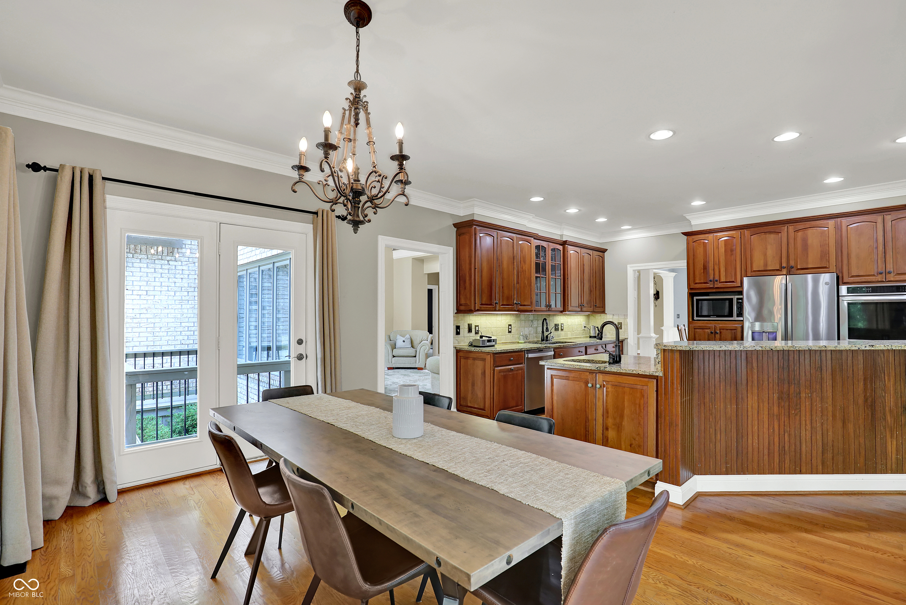 Zionsville, Indiana, 46077, United States, 5 Bedrooms Bedrooms, ,5 BathroomsBathrooms,Residential,For Sale,1978641