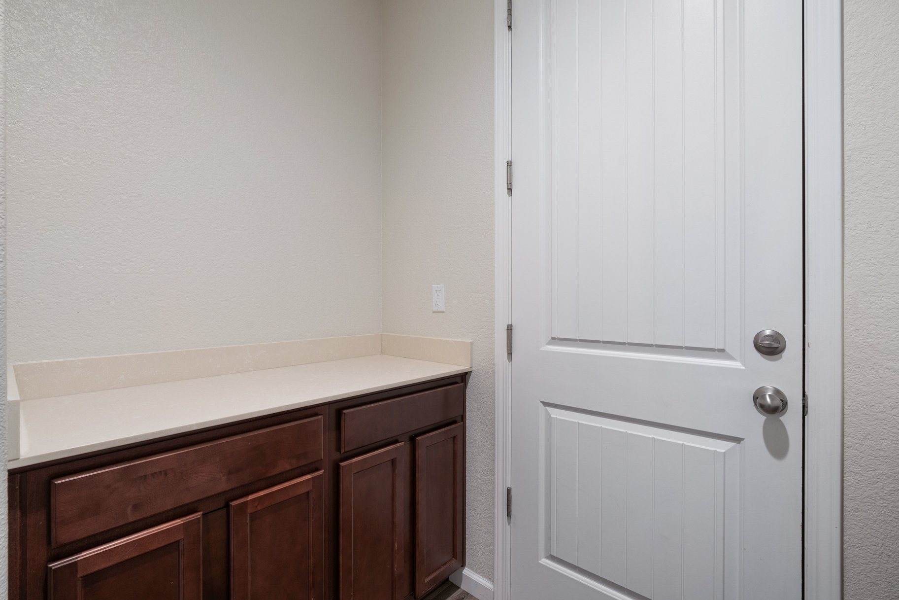  Two Story Walking Distance to Red Hawk Golf Course - 物件實景