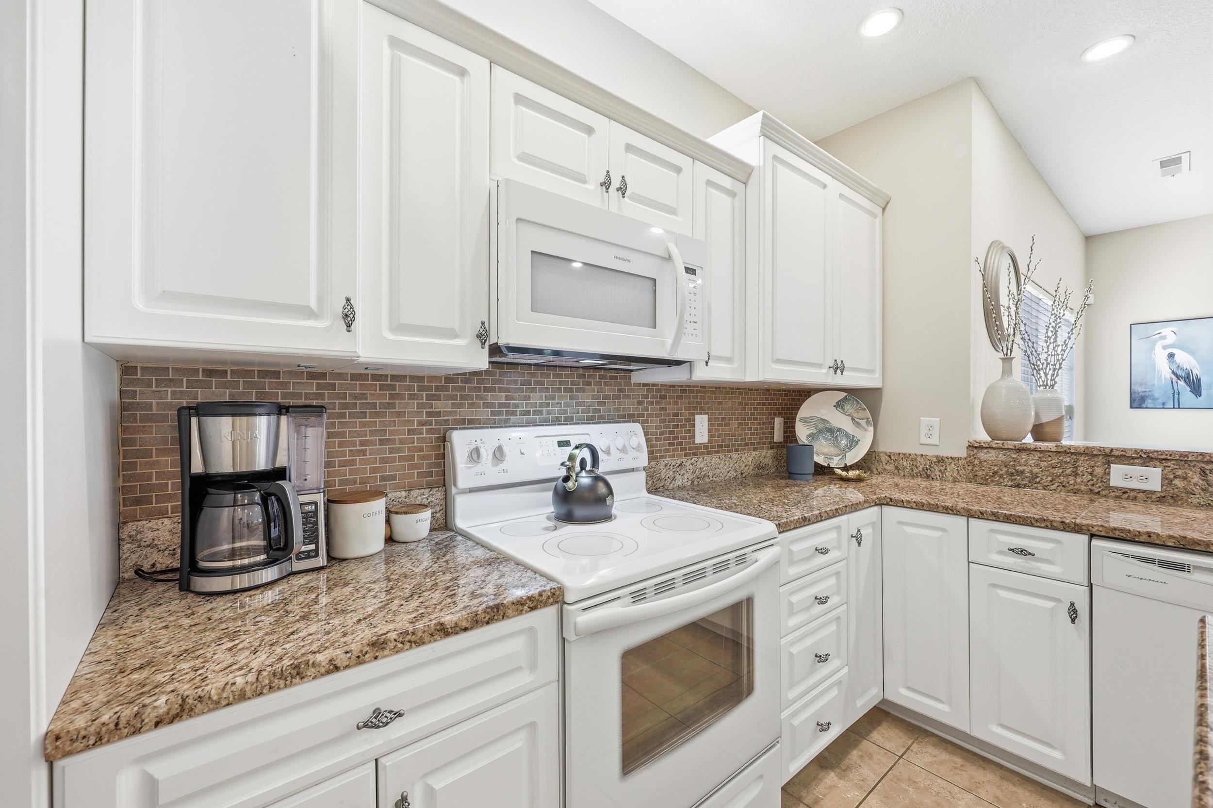 Murrells Inlet, South Carolina, 29576, United States, 3 Bedrooms Bedrooms, ,2 BathroomsBathrooms,Residential,For Sale,2038858