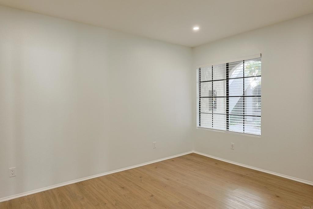 Santee, California, 92071, United States, 2 Bedrooms Bedrooms, ,2 BathroomsBathrooms,Residential,For Sale,1968611