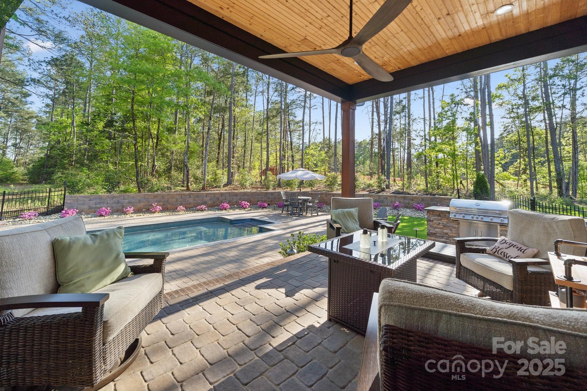 Lancaster, South Carolina, 29720, United States, 3 Bedrooms Bedrooms, ,3 BathroomsBathrooms,Residential,For Sale,1792809