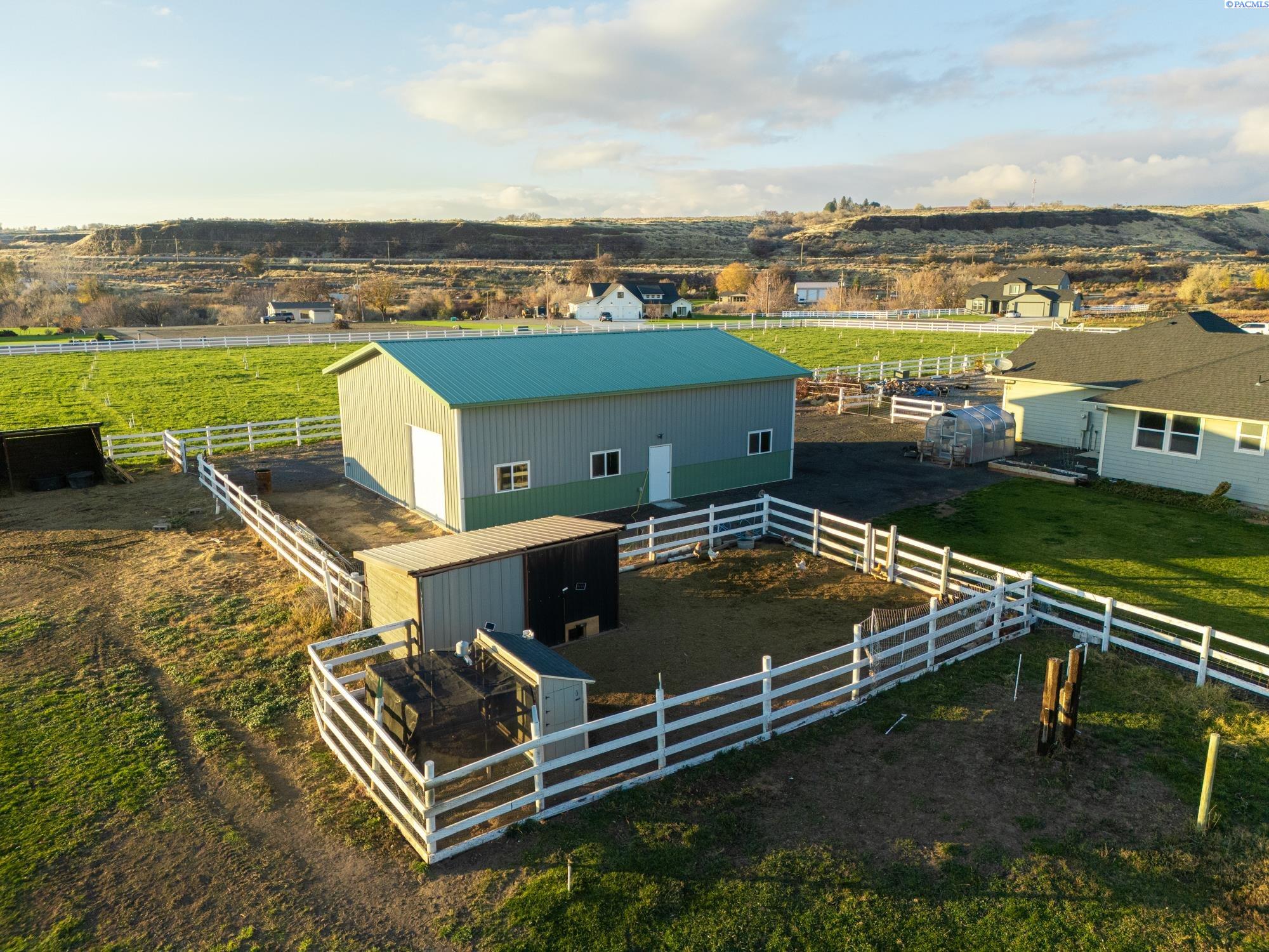 Prosser, Washington, 99350, United States, 3 Bedrooms Bedrooms, ,1 BathroomBathrooms,Residential,For Sale,1998379