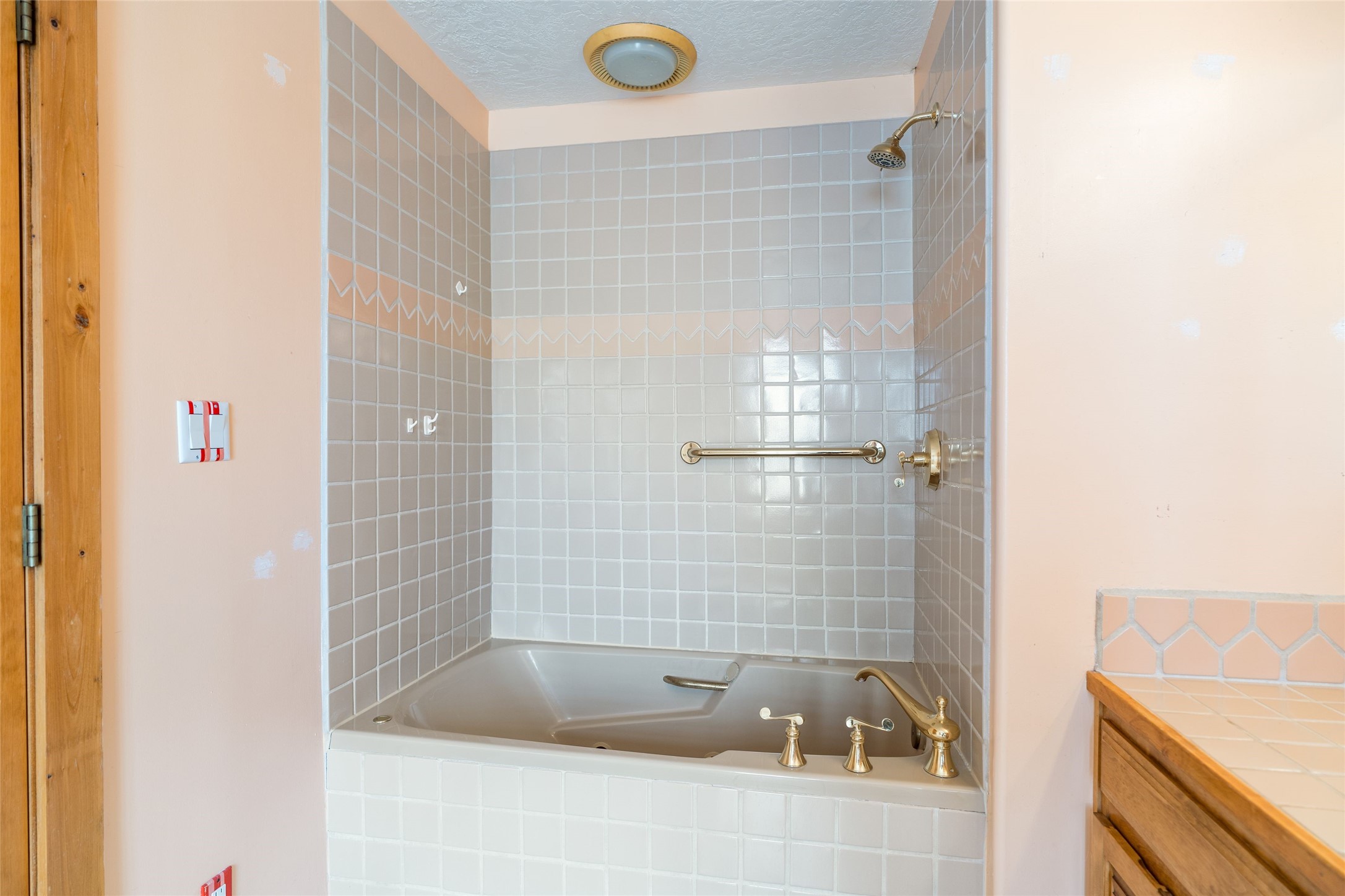  4 Montana Court - 物件實景