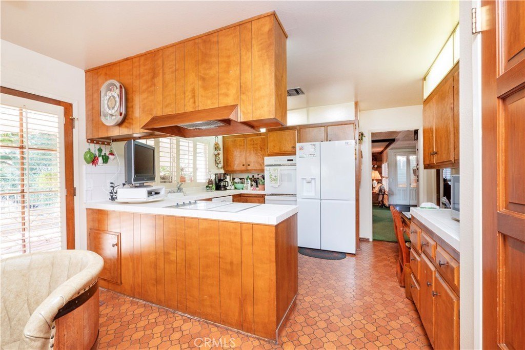 La Verne, California, 91750, United States, 3 Bedrooms Bedrooms, ,2 BathroomsBathrooms,Residential,For Sale,1981823