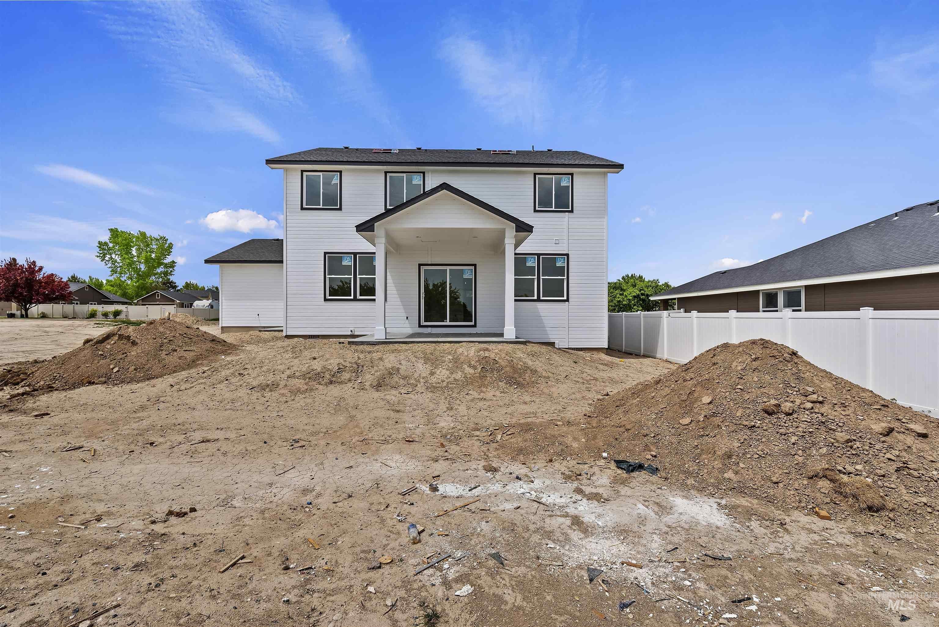 4012 Raintree Dr, Nampa, Idaho, 83686, United States, 5 Bedrooms Bedrooms, ,3 BathroomsBathrooms,Residential,For Sale,4012 Raintree Dr,1435374