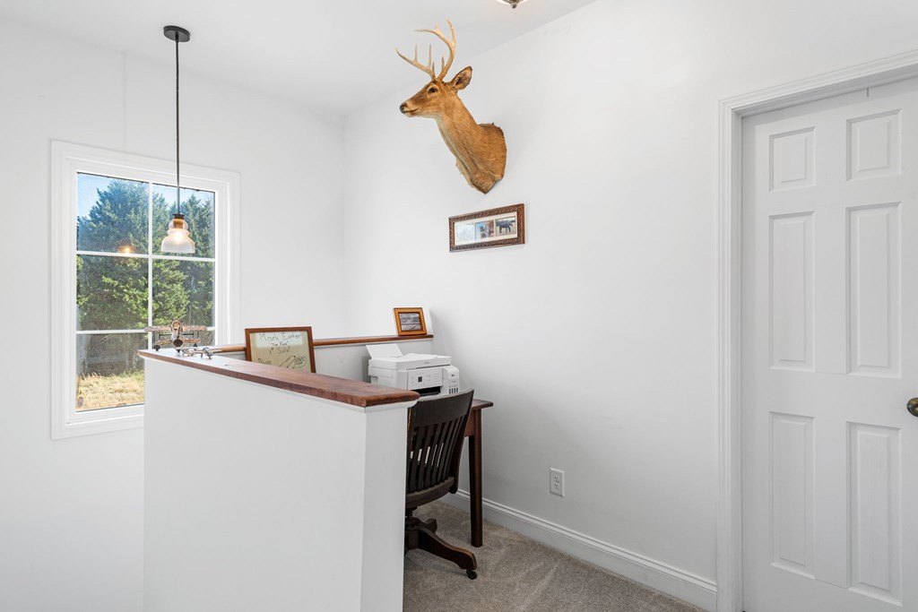 Hayesville, North Carolina, 28904, United States, 3 Bedrooms Bedrooms, ,3 BathroomsBathrooms,Residential,For Sale,2005507