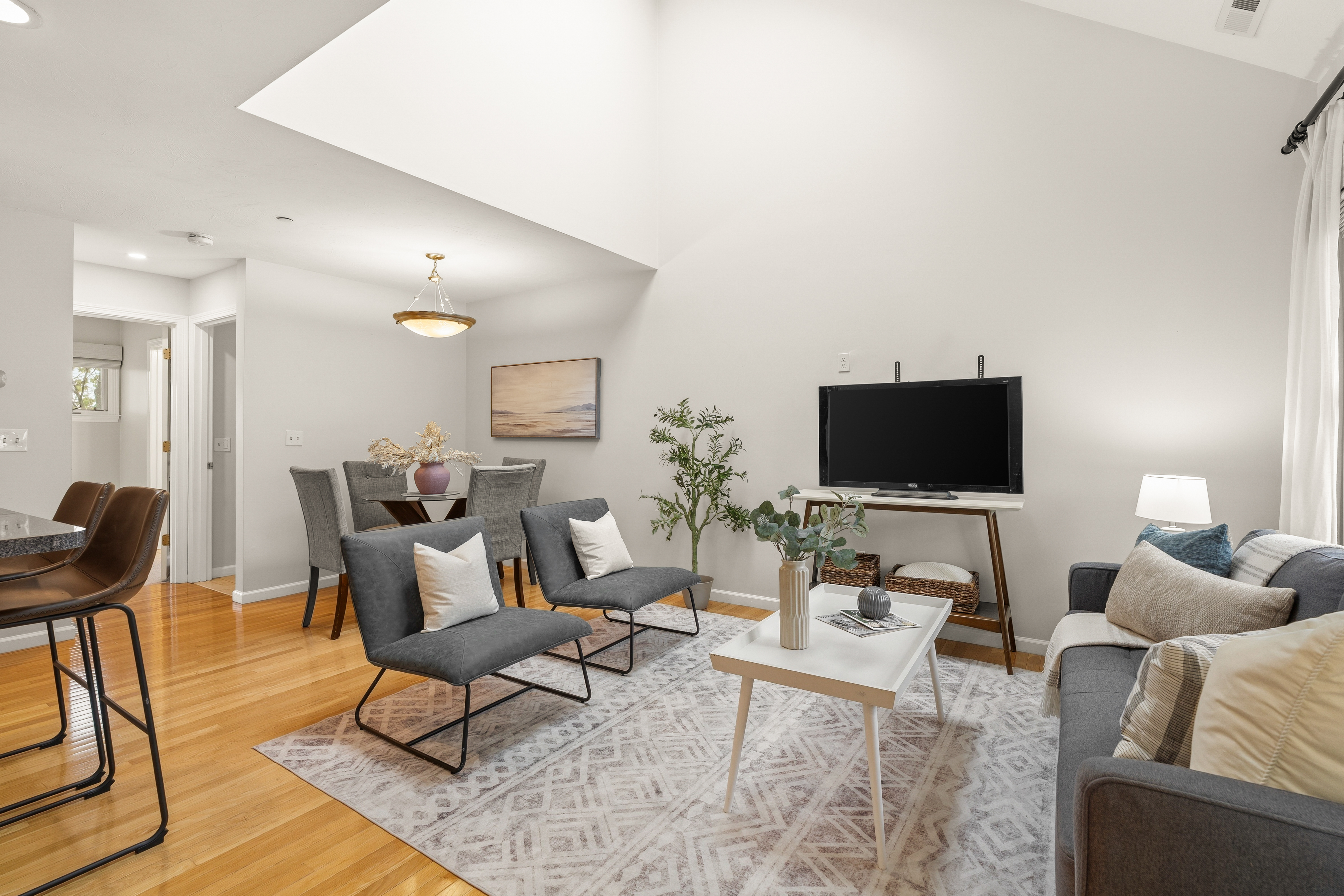  11 Russell Place, unit 11, Arlington, MA, 02474 - 物件實景