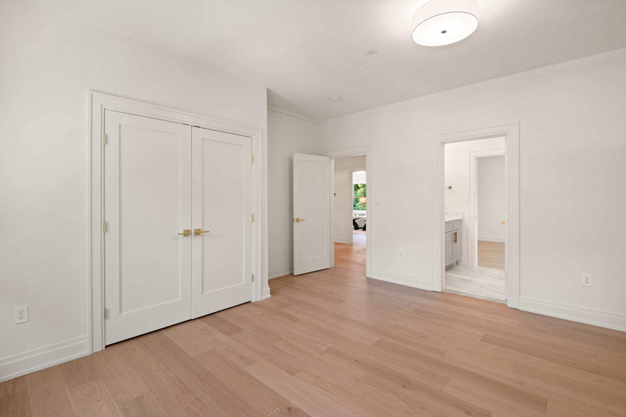  5022 Cathedral Avenue NW, Washington, DC, 20016 - 物件實景