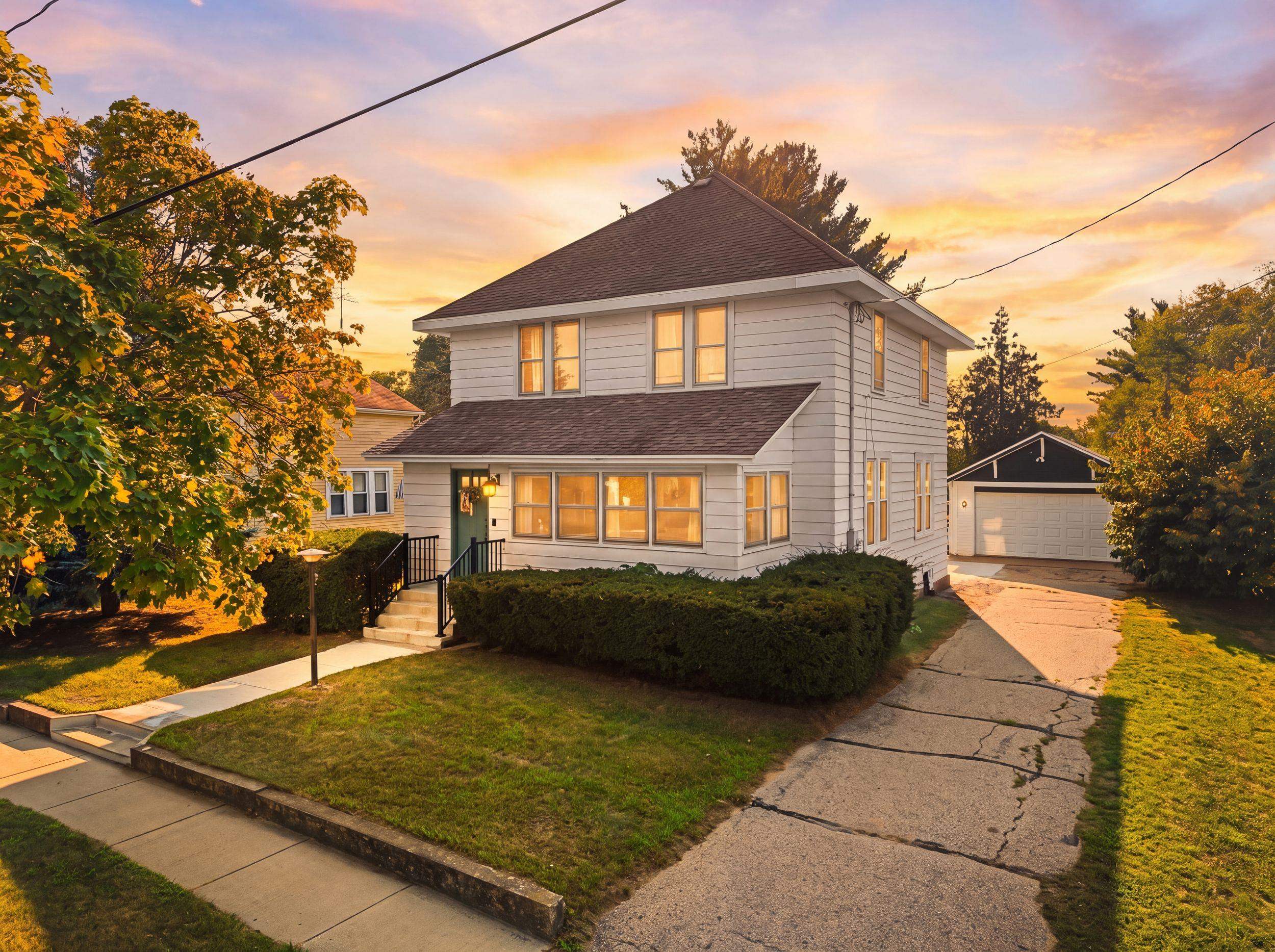 Clinton St, Princeton, WI 54968