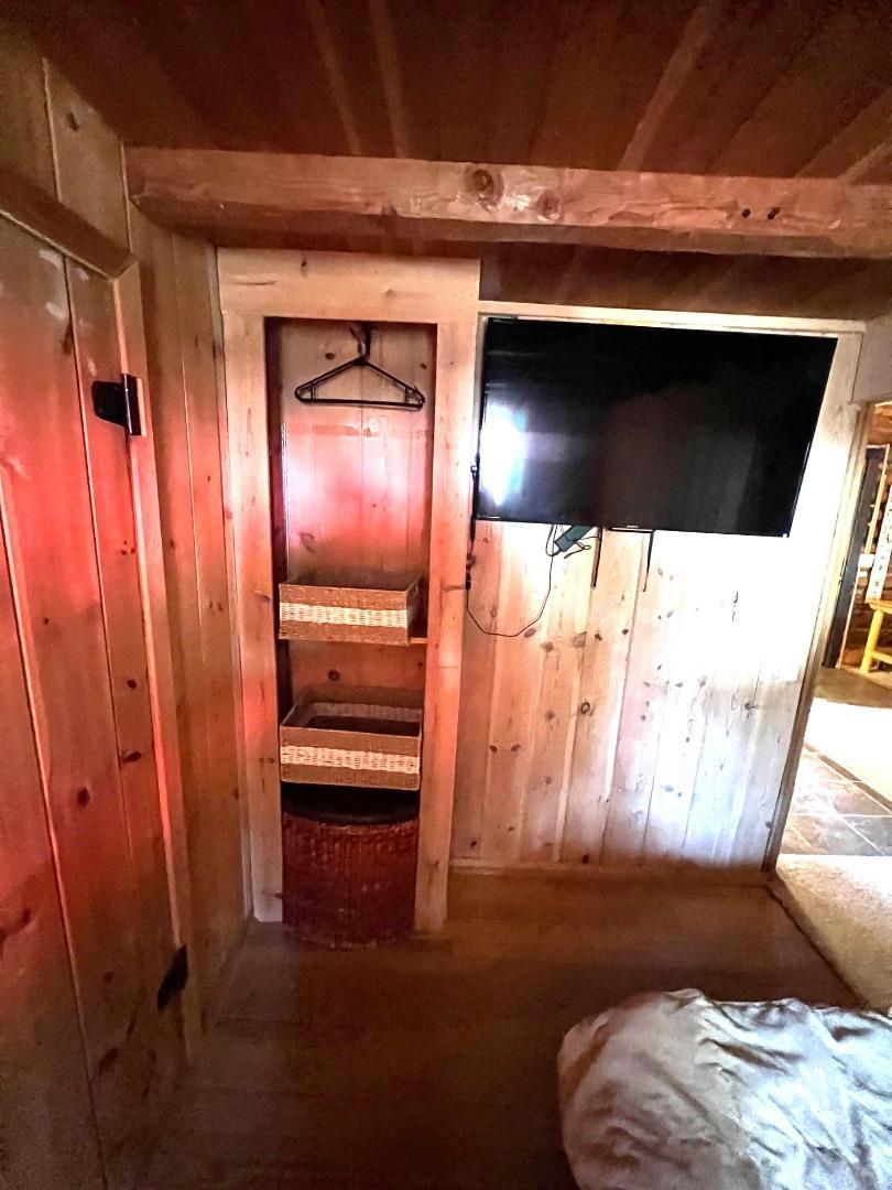 South Lake Tahoe, California, 96150, United States, 2 Bedrooms Bedrooms, ,2 BathroomsBathrooms,Residential,For Sale,1927747
