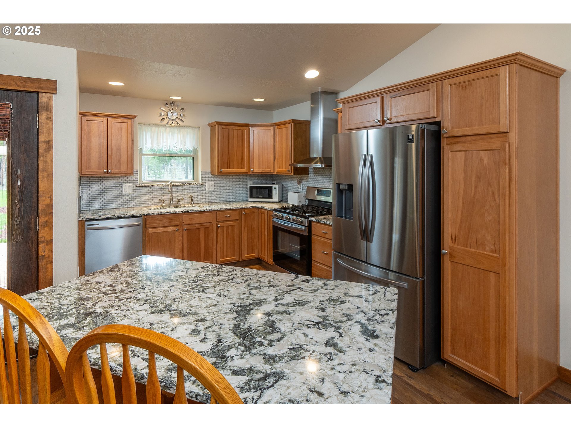 La Pine, Oregon, 97739, United States, 3 Bedrooms Bedrooms, ,2 BathroomsBathrooms,Residential,For Sale,1961362