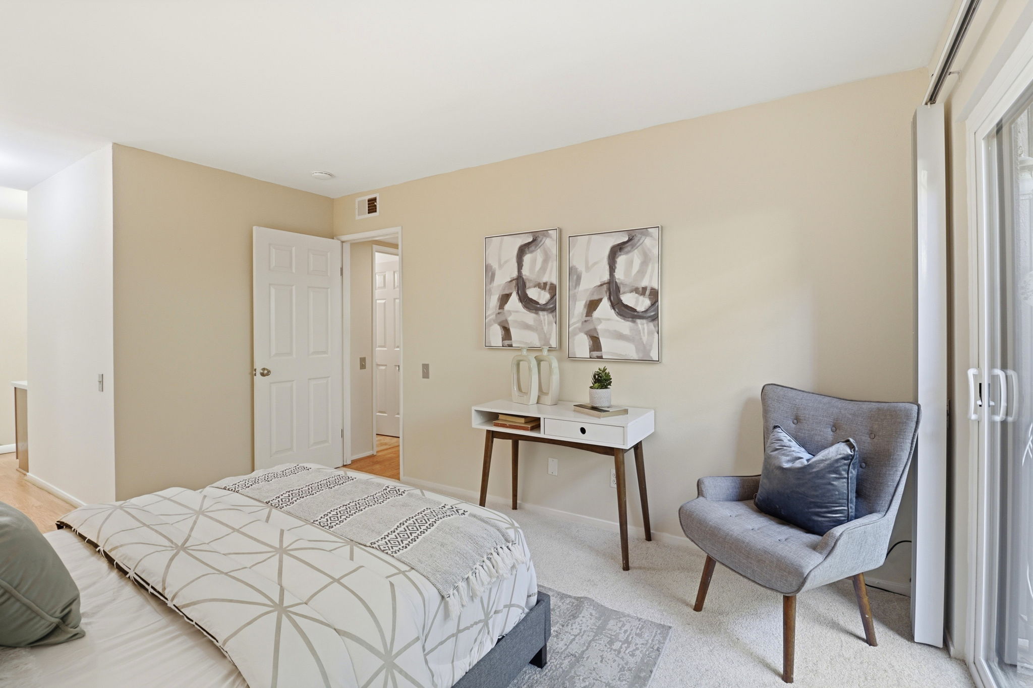  3336 Brittan Ave Unit 2 - 物件實景