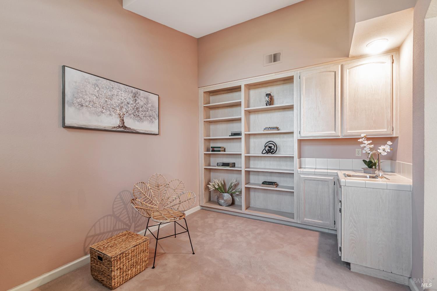 Santa Rosa, California, 95403, United States, 3 Bedrooms Bedrooms, ,3 BathroomsBathrooms,Residential,For Sale,1958612