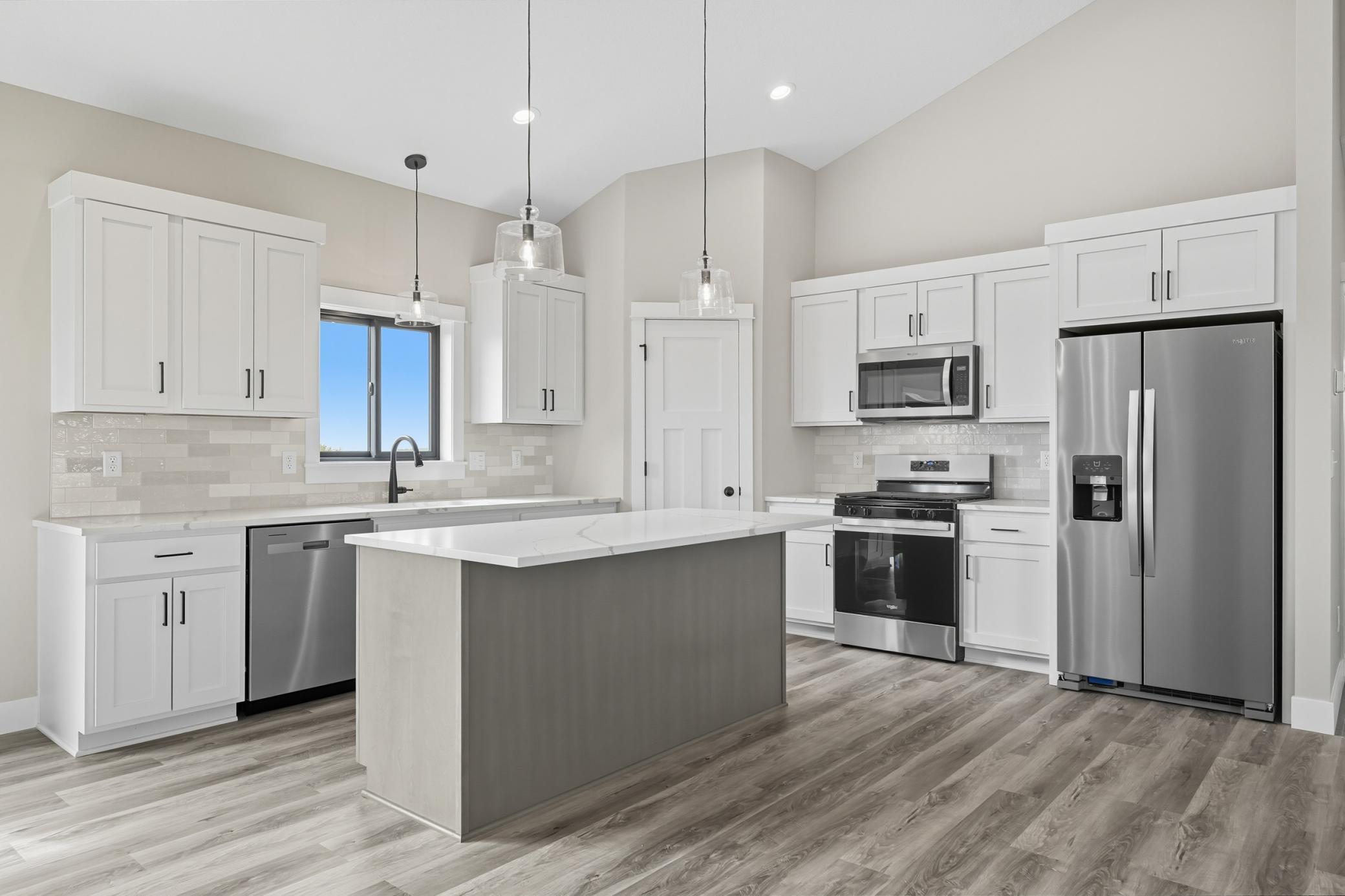 Hammond, Wisconsin, 54015, United States, 3 Bedrooms Bedrooms, ,2 BathroomsBathrooms,Residential,For Sale,1949825