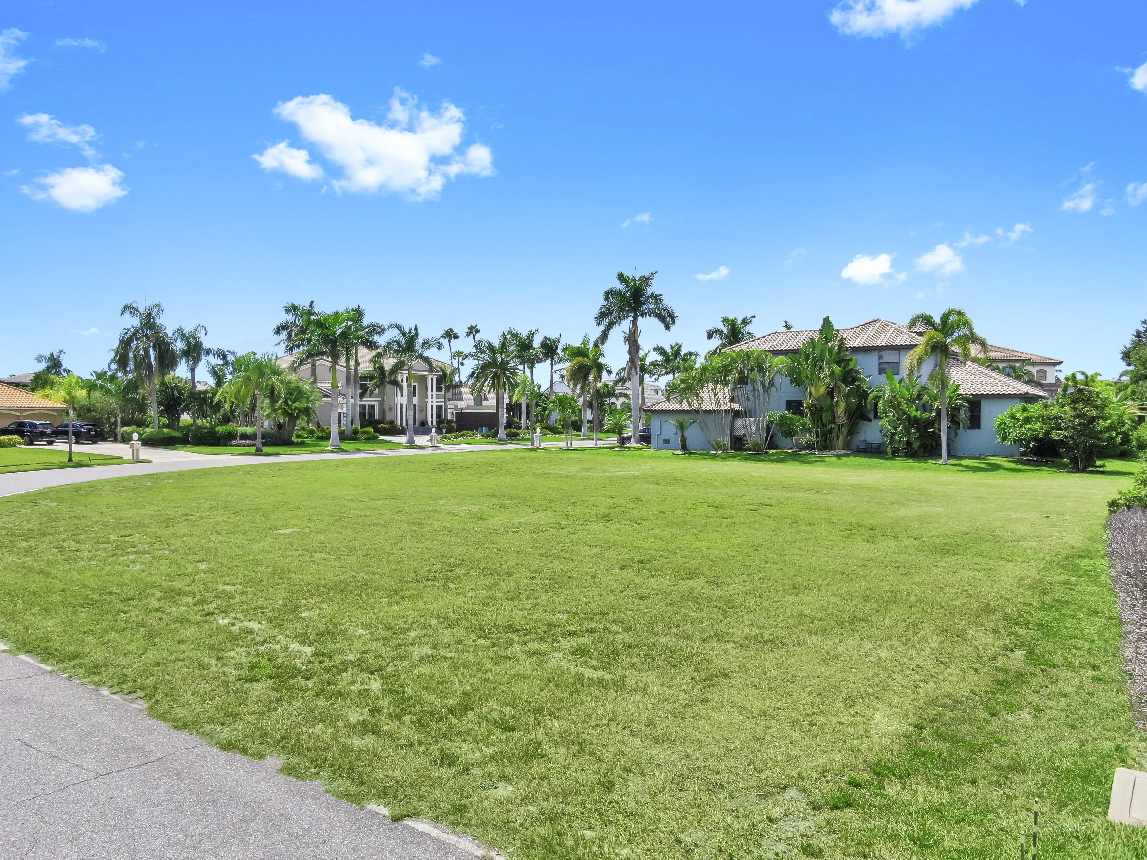 Apollo Beach, Florida, 33572, United States, 4 Bedrooms Bedrooms, ,3 BathroomsBathrooms,Residential,For Sale,1983023