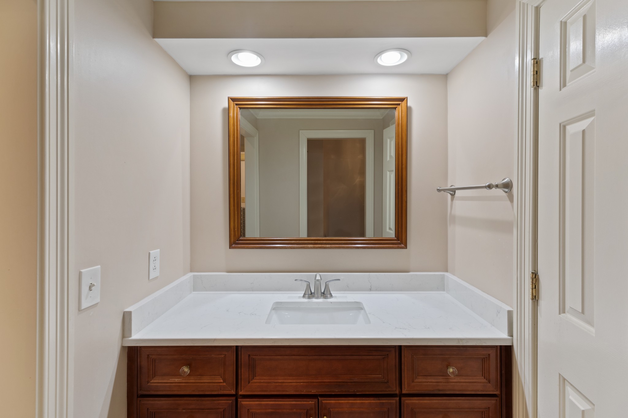  4105 Ashley Park Dr, Nashville, TN, 37205 - 物件實景