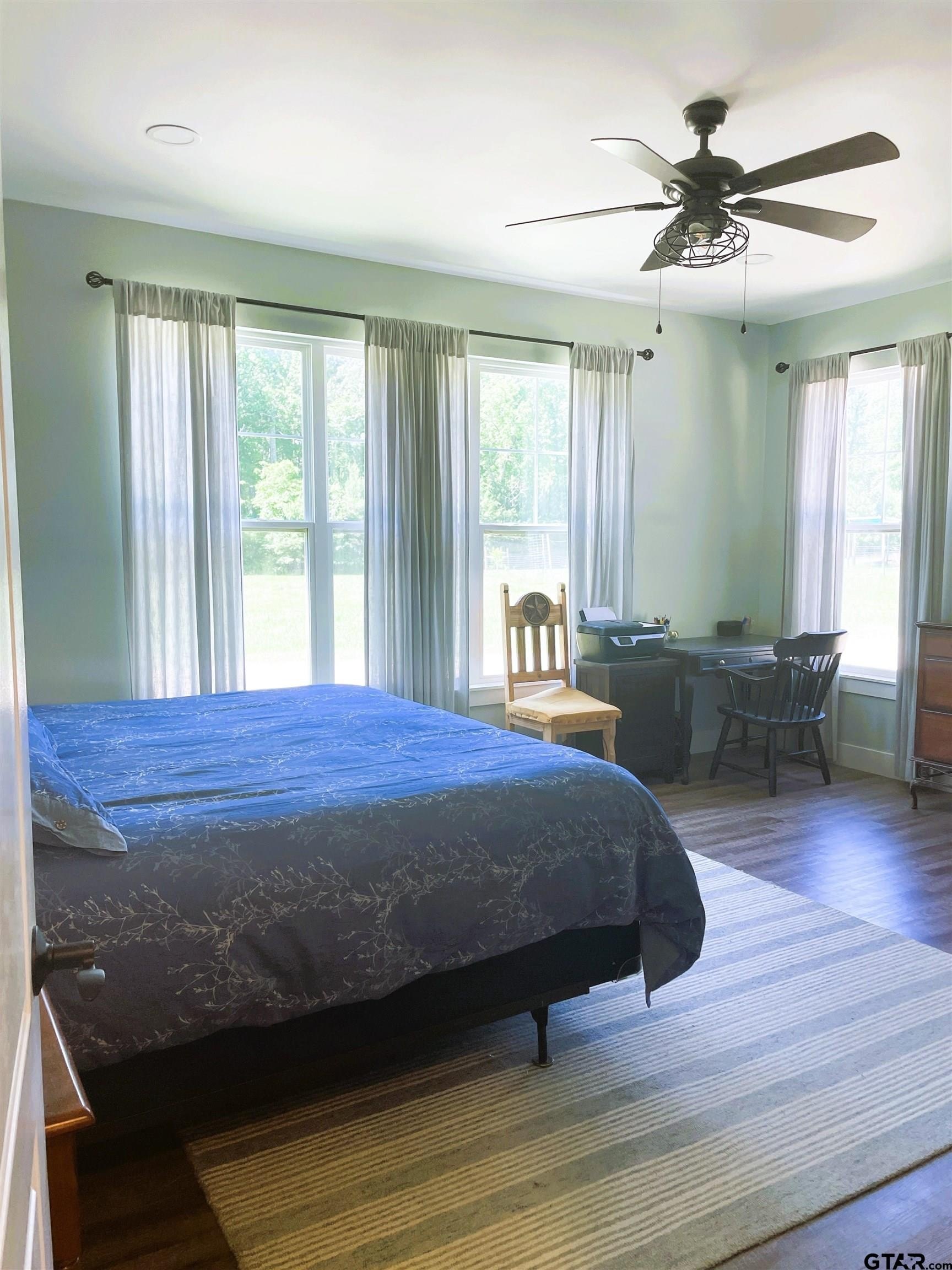 Pittsburg, Texas, 75686, United States, 3 Bedrooms Bedrooms, ,3 BathroomsBathrooms,Residential,For Sale,1974694