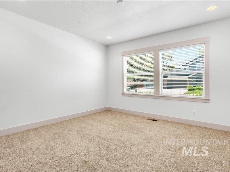 5854 N Rosa Springs Ave., Meridian, Idaho, 83646, United States, 4 Bedrooms Bedrooms, ,Residential,For Sale,5854 N Rosa Springs Ave.,1625411
