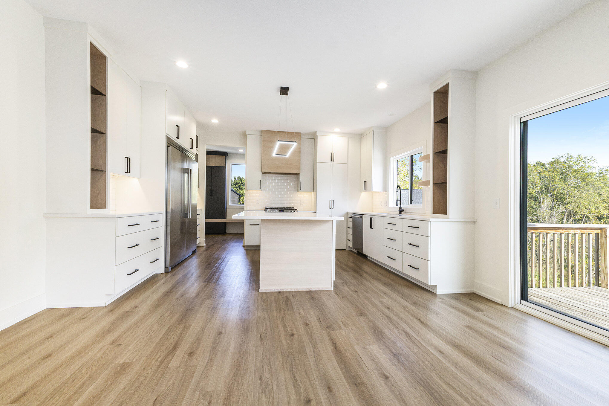 Allendale, Michigan, 49401, United States, 5 Bedrooms Bedrooms, ,4 BathroomsBathrooms,Residential,For Sale,1960697