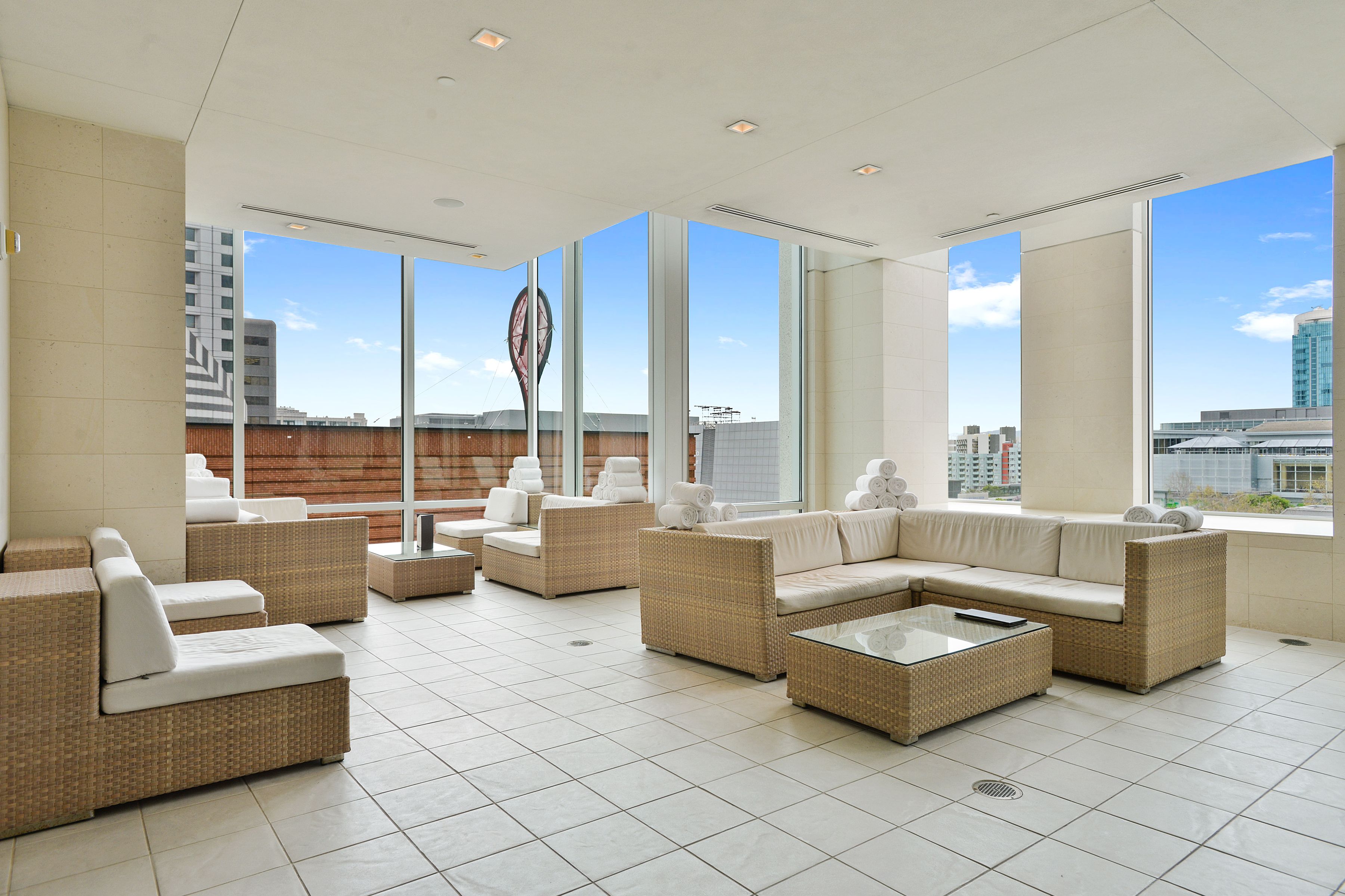  A Curated Sanctuary in the Sky - 物件實景