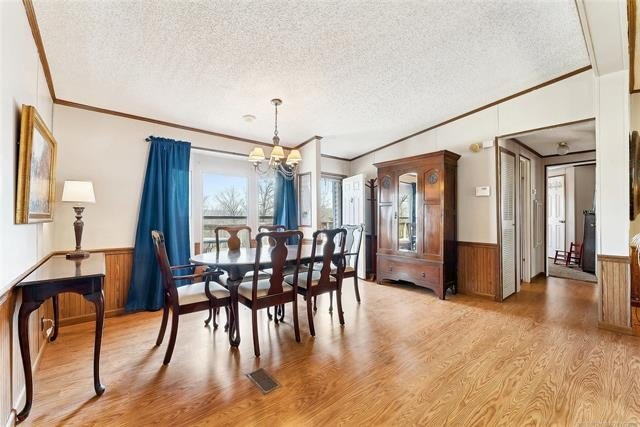 Cookson, Oklahoma, 74427, United States, 3 Bedrooms Bedrooms, ,2 BathroomsBathrooms,Residential,For Sale,2005296