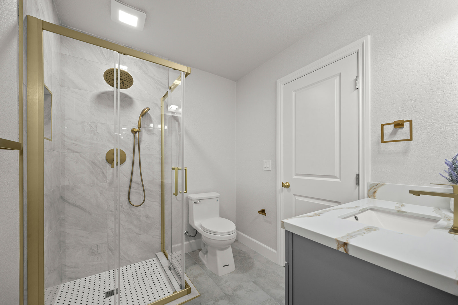 Menifee, California, 92587, United States, 5 Bedrooms Bedrooms, ,4 BathroomsBathrooms,Residential,For Sale,1986088