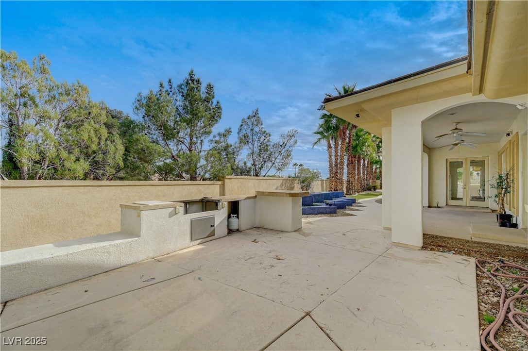 Las Vegas, Nevada, 89117, United States, 4 Bedrooms Bedrooms, ,5 BathroomsBathrooms,Residential,For Sale,2005418